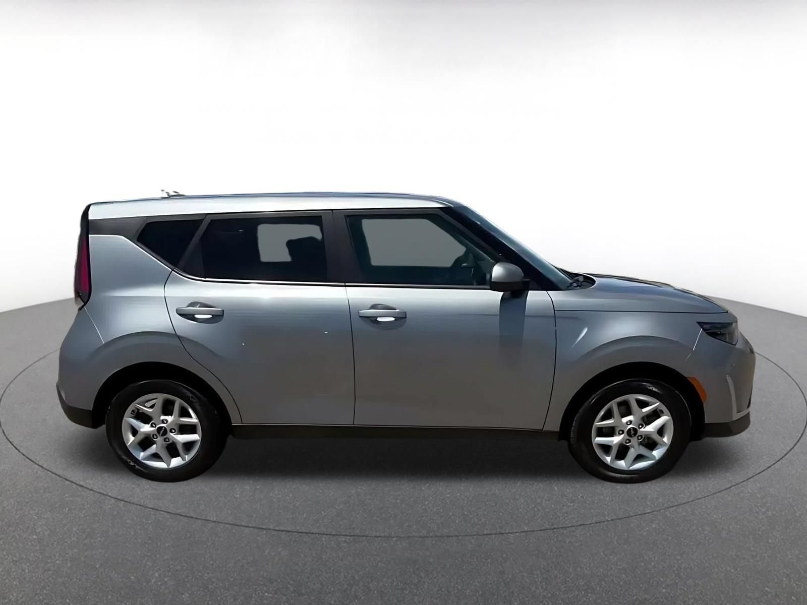 Thumbnail: 2025 Kia Soul - 13
