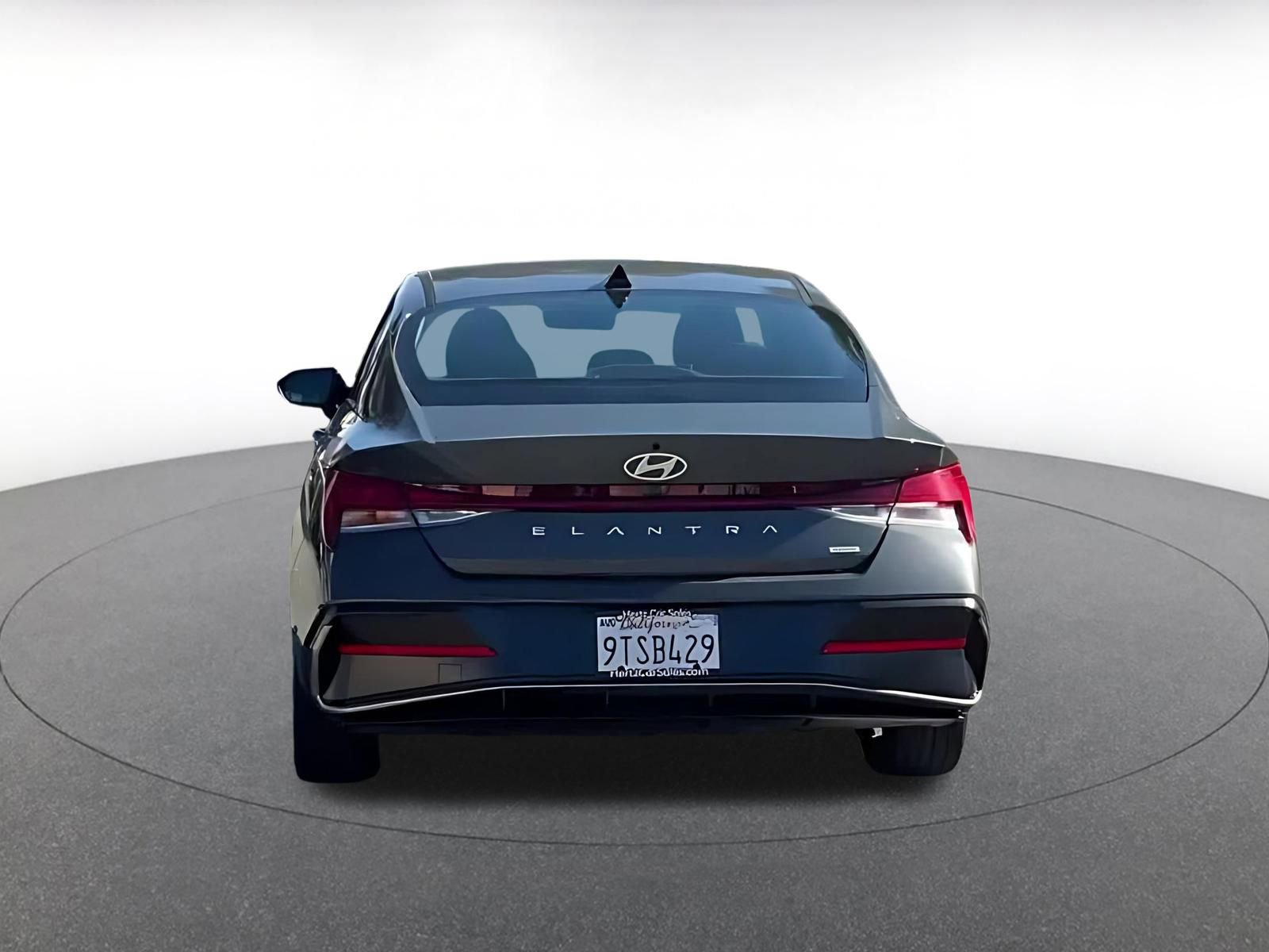 Thumbnail: 2025 Hyundai Elantra - 12