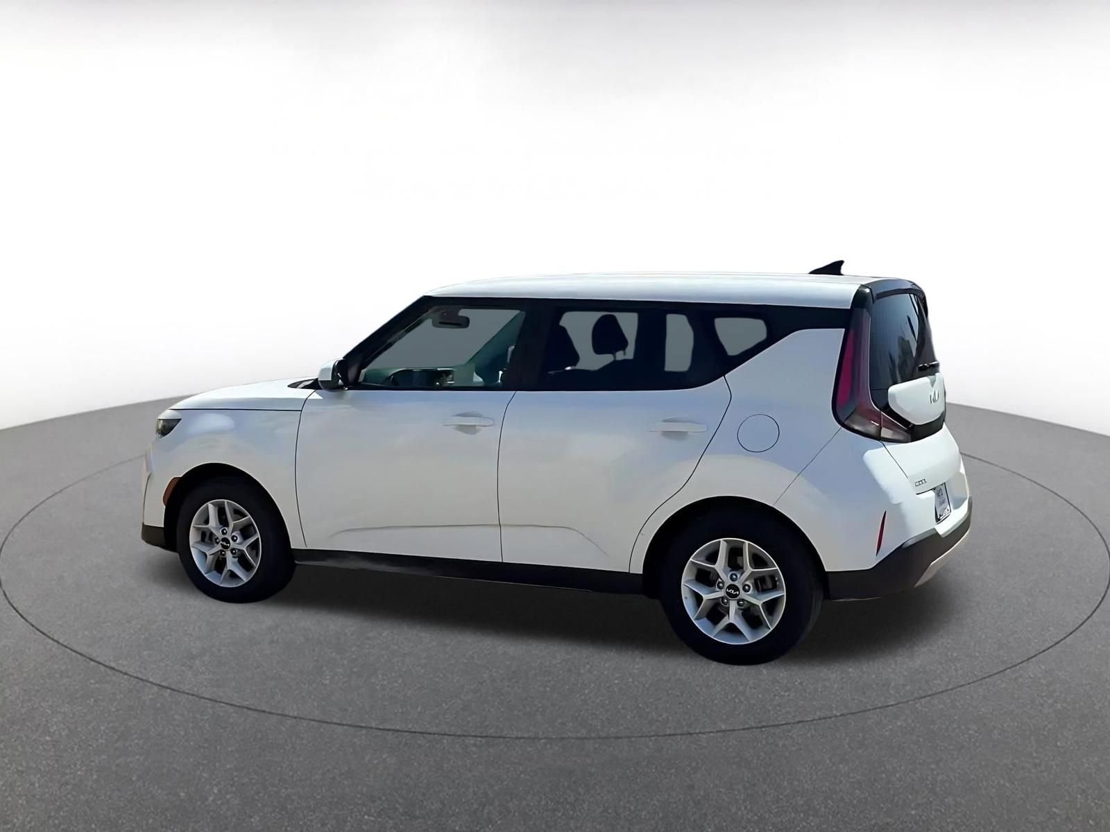 Thumbnail: 2025 Kia Soul - 10