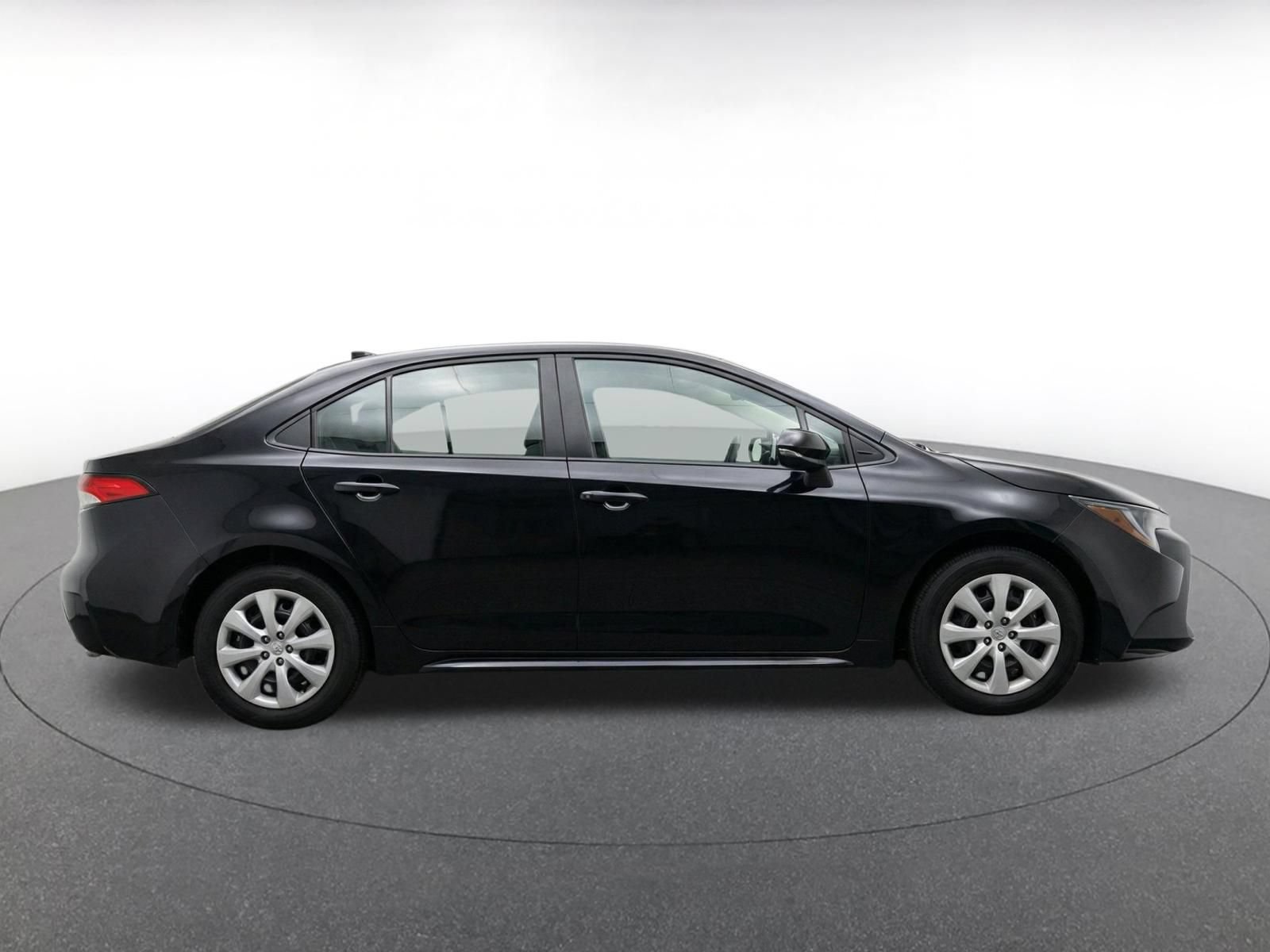 Thumbnail: 2025 Toyota Corolla - 10