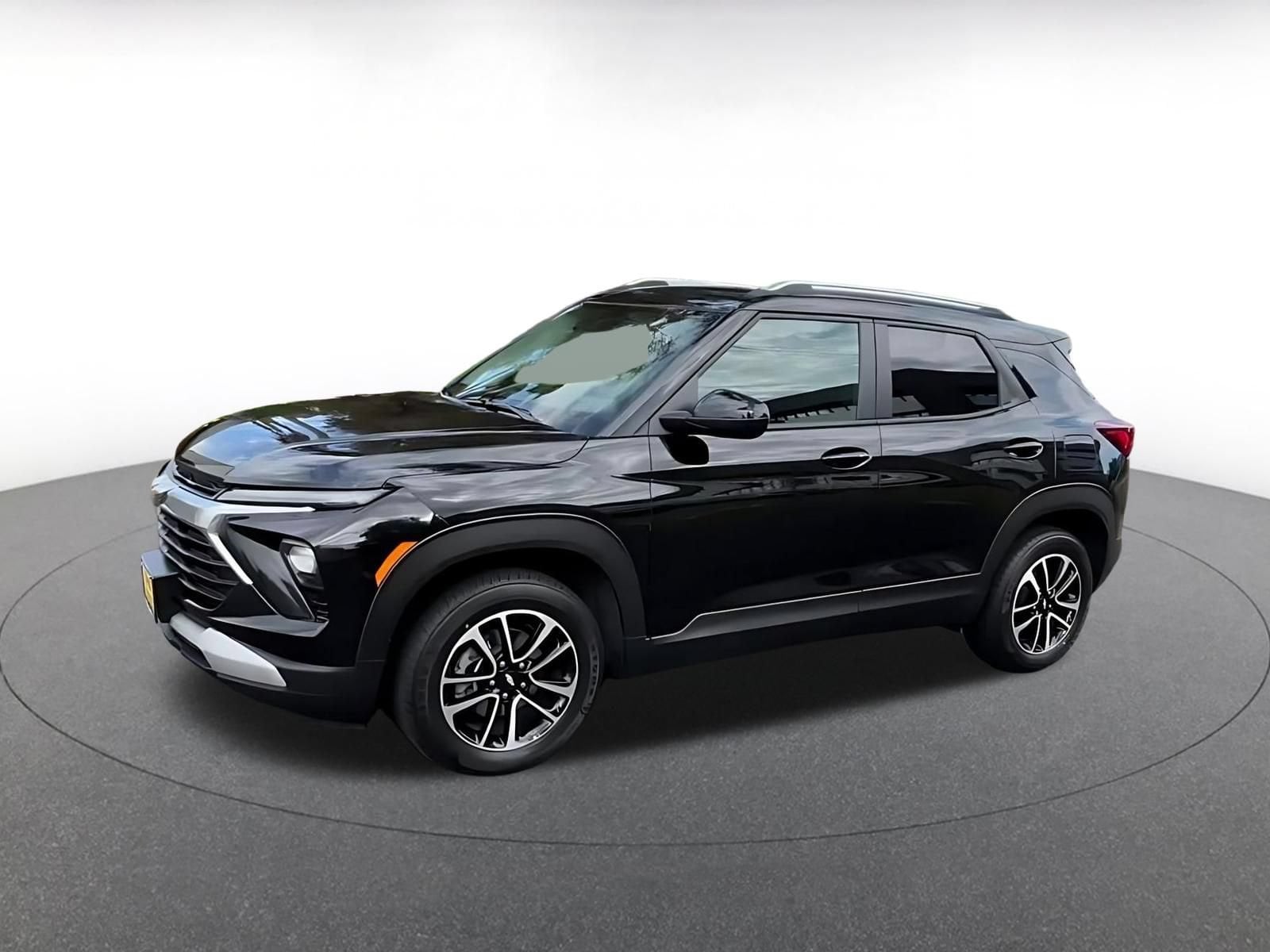 Thumbnail: 2025 Chevrolet TrailBlazer - 8