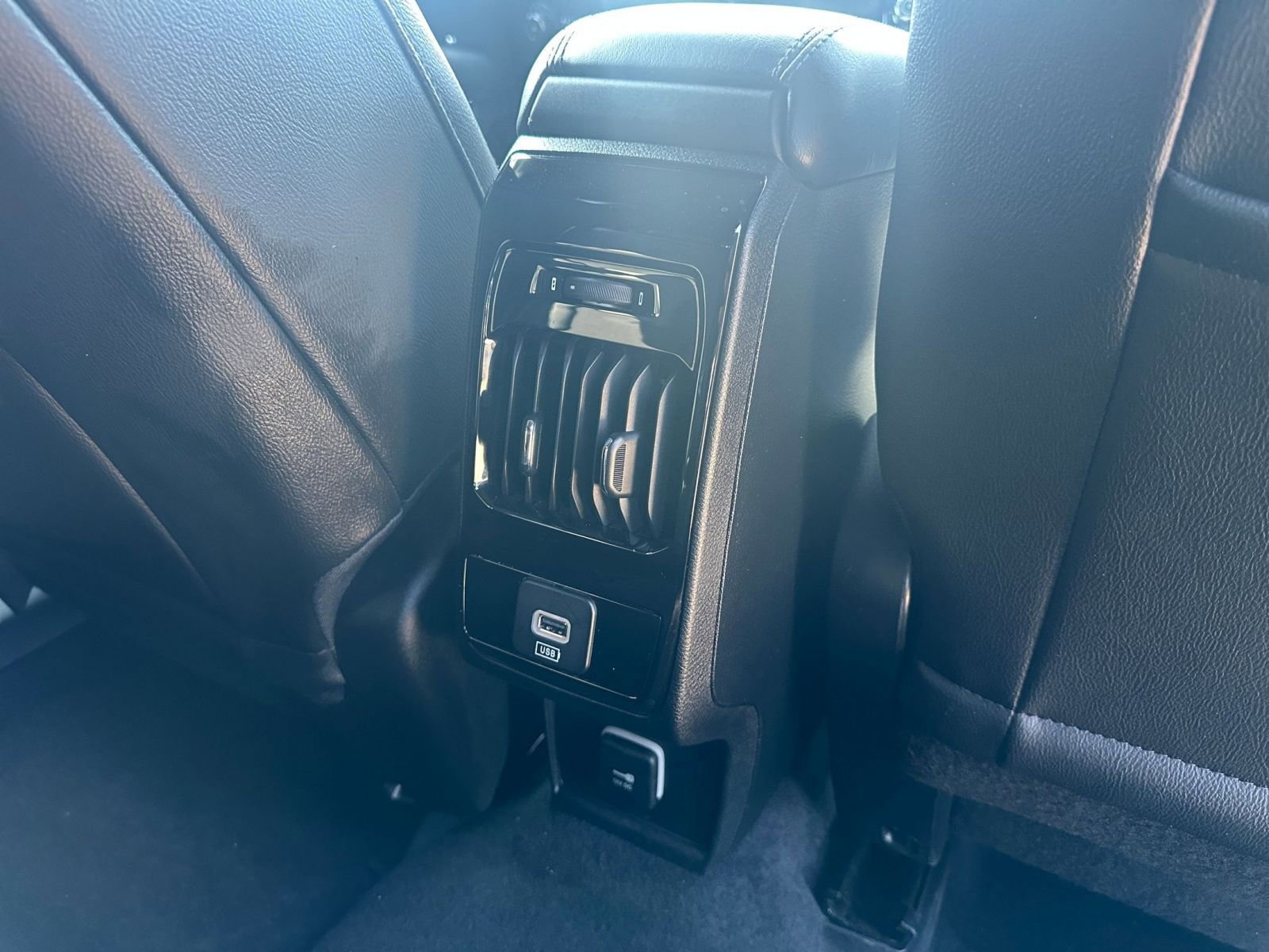 Thumbnail: 2025 Jeep Compass - 23