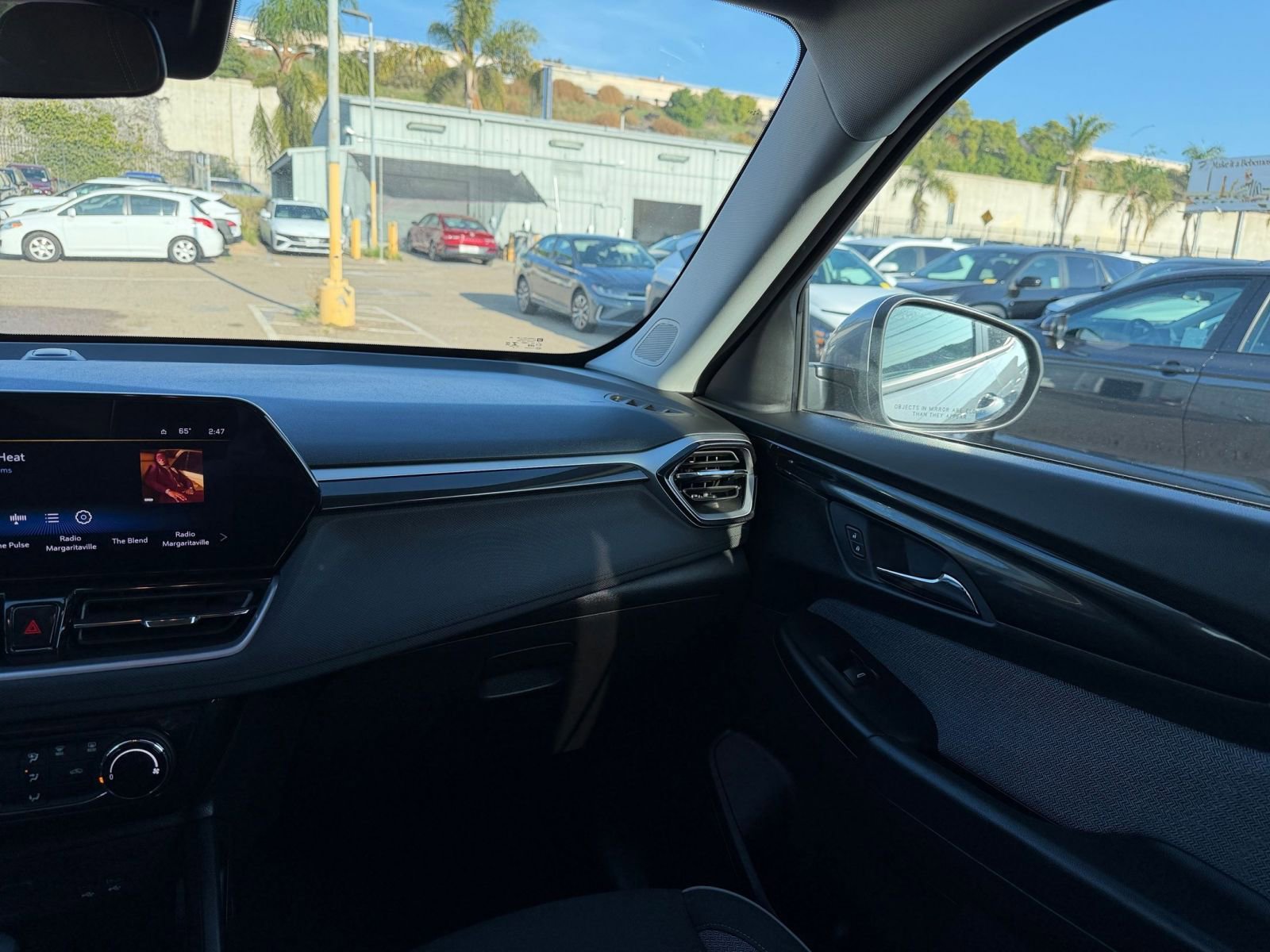 Thumbnail: 2025 Chevrolet TrailBlazer - 33