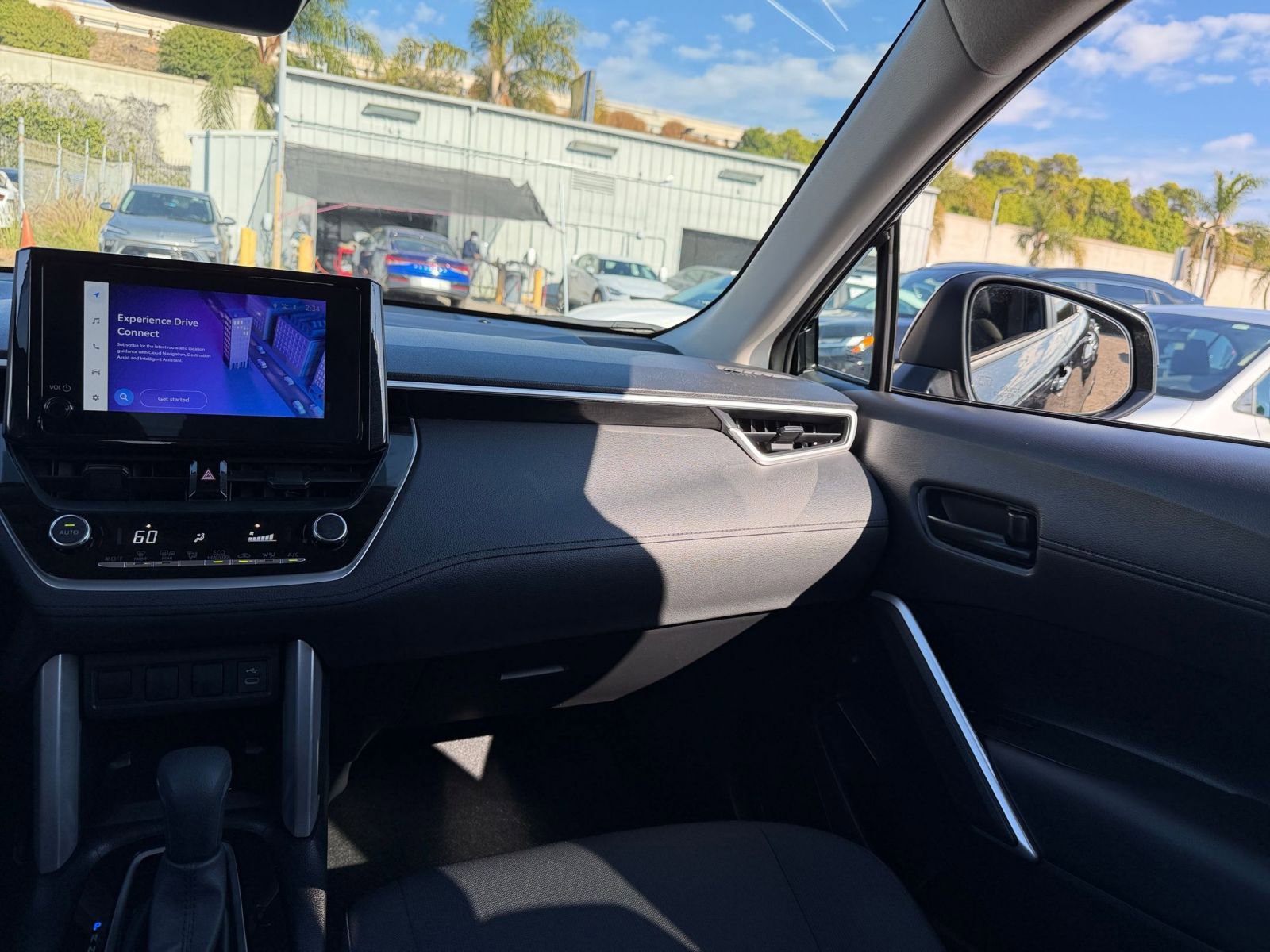 Thumbnail: 2025 Toyota Corolla Cross - 34