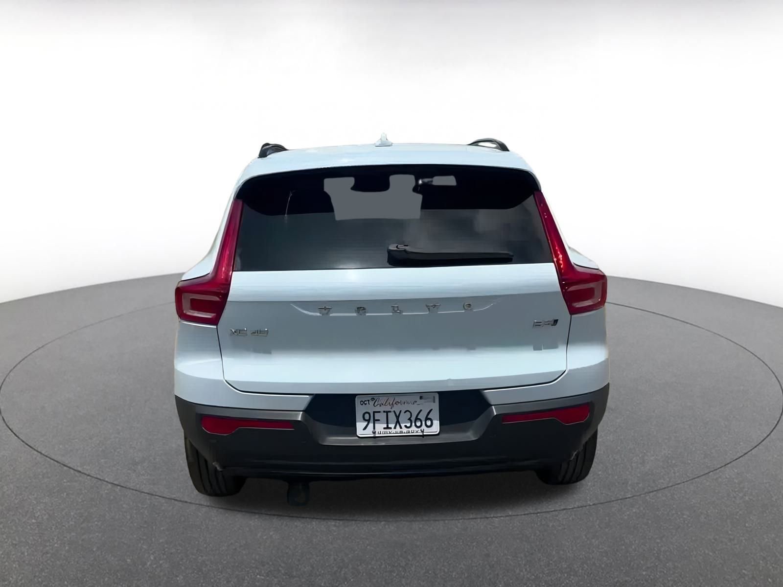 Thumbnail: 2024 Volvo XC40 - 12