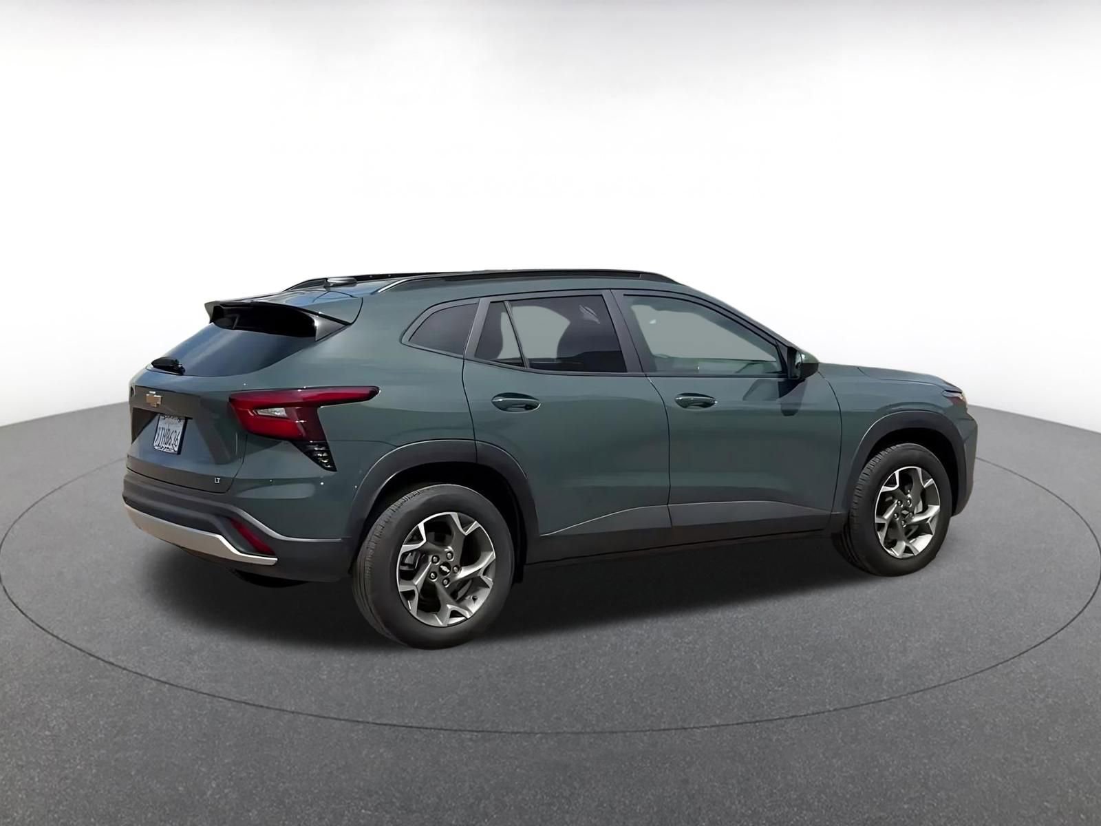 Thumbnail: 2025 Chevrolet Trax - 14