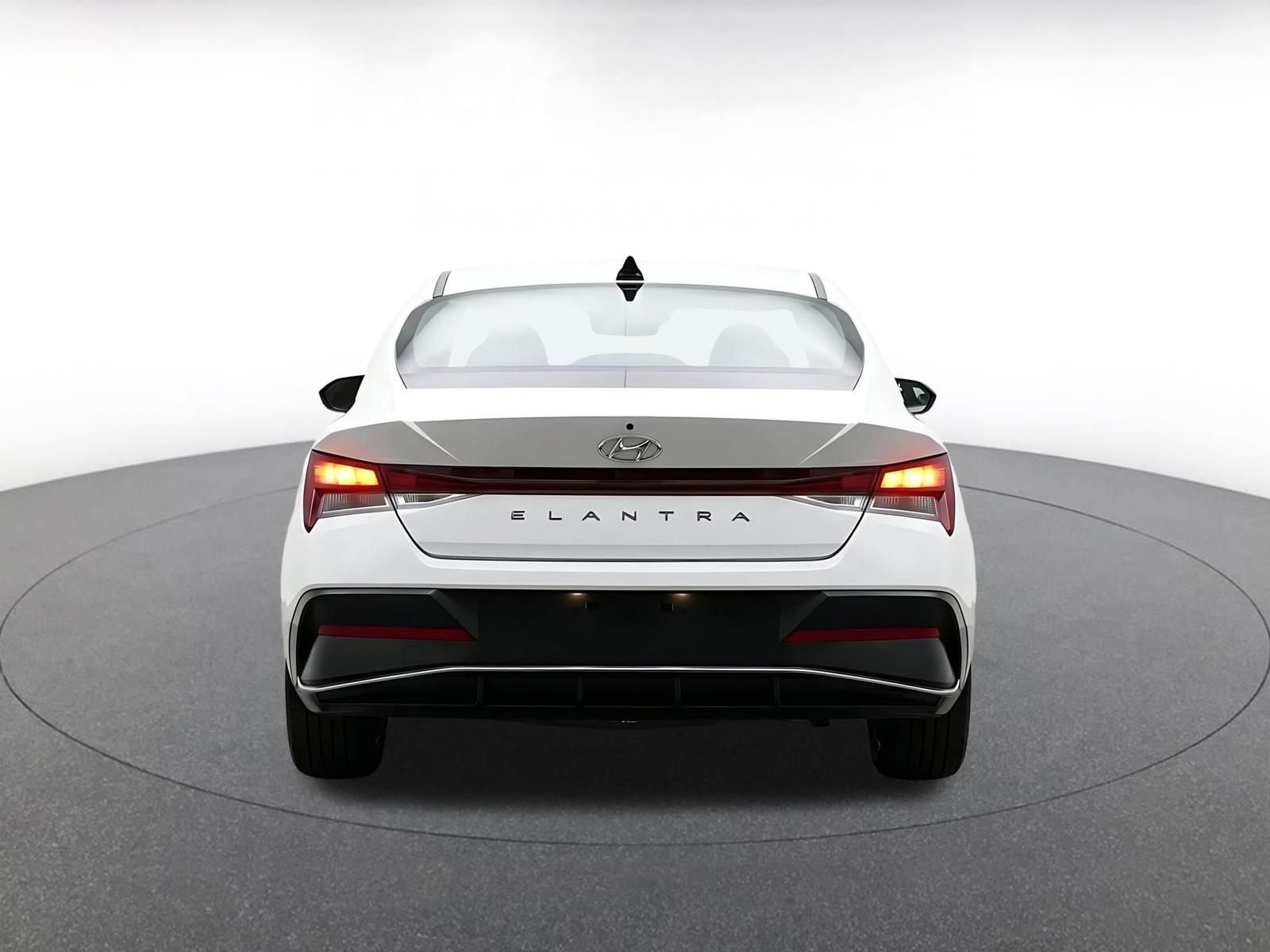 Thumbnail: 2025 Hyundai Elantra - 8