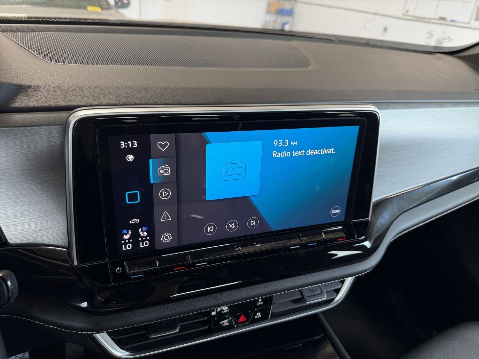 Thumbnail: 2025 Volkswagen Atlas - 21