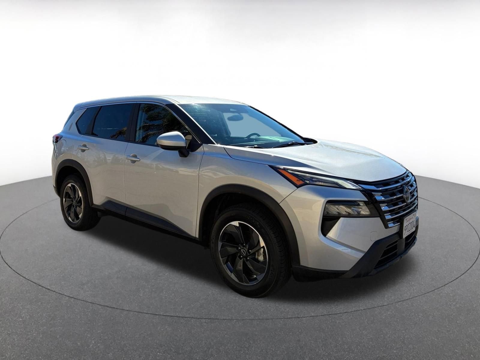 Thumbnail: 2025 Nissan Rogue - 1