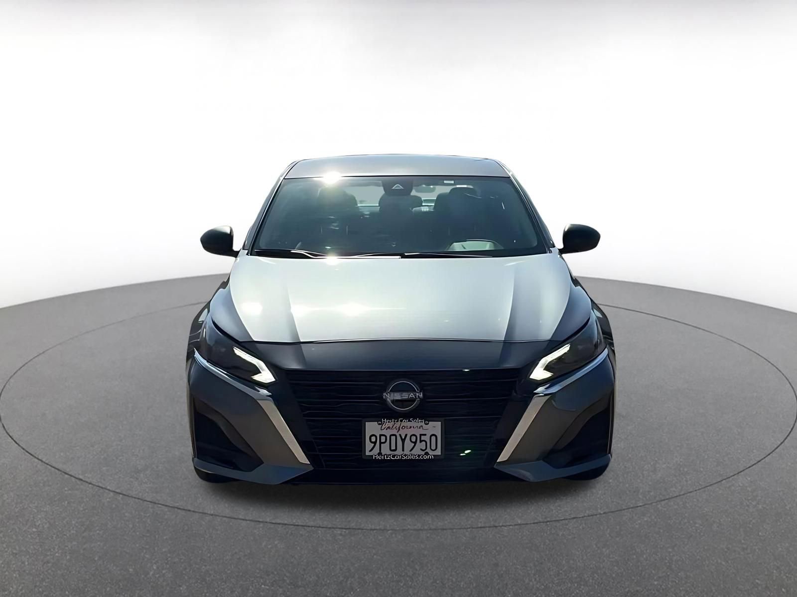Thumbnail: 2025 Nissan Altima - 4