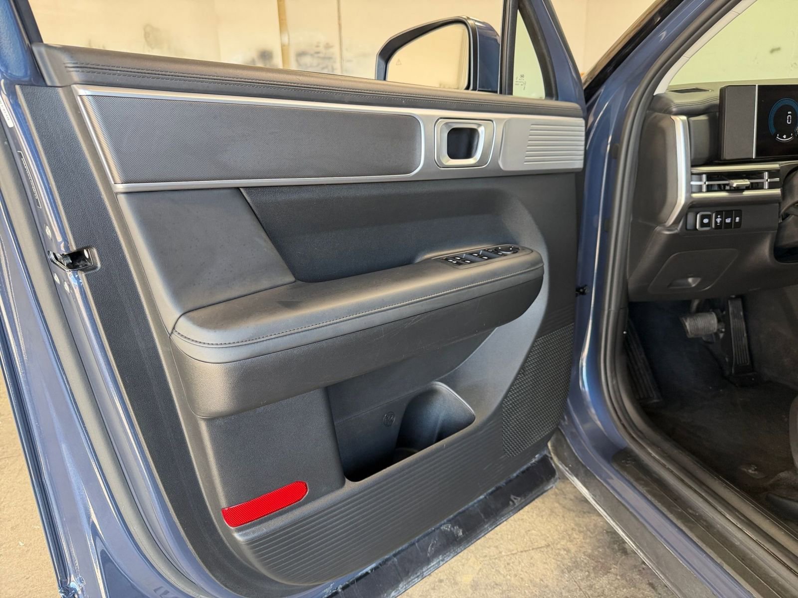 Thumbnail: 2025 Hyundai Santa Fe - 20