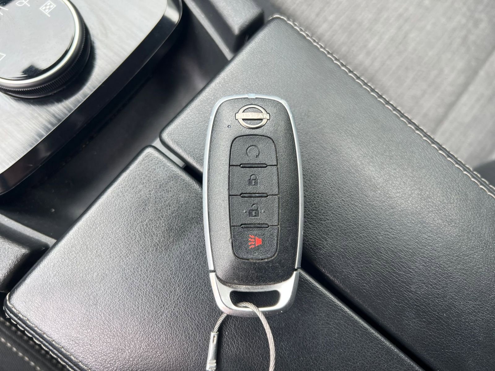 2023 Nissan Rogue SV 22