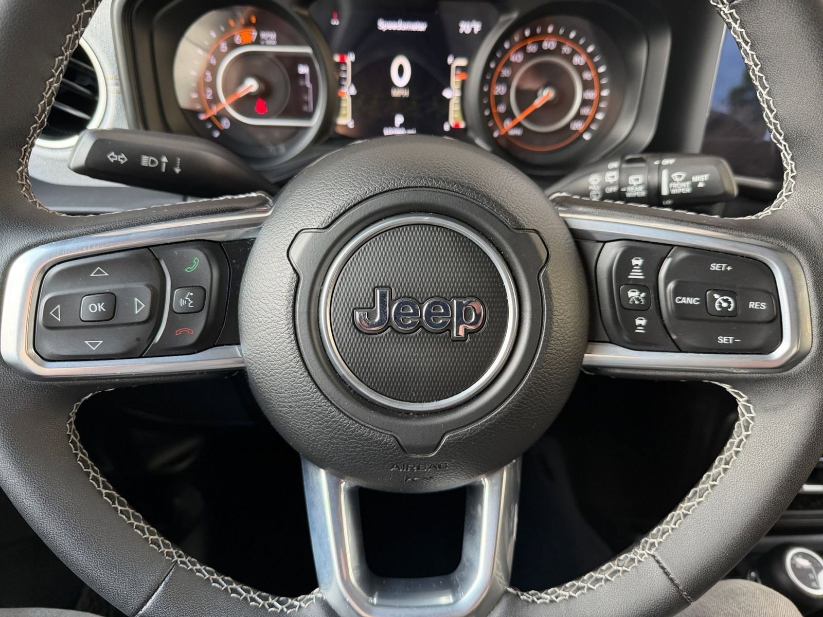 Thumbnail: 2025 Jeep Wrangler - 27