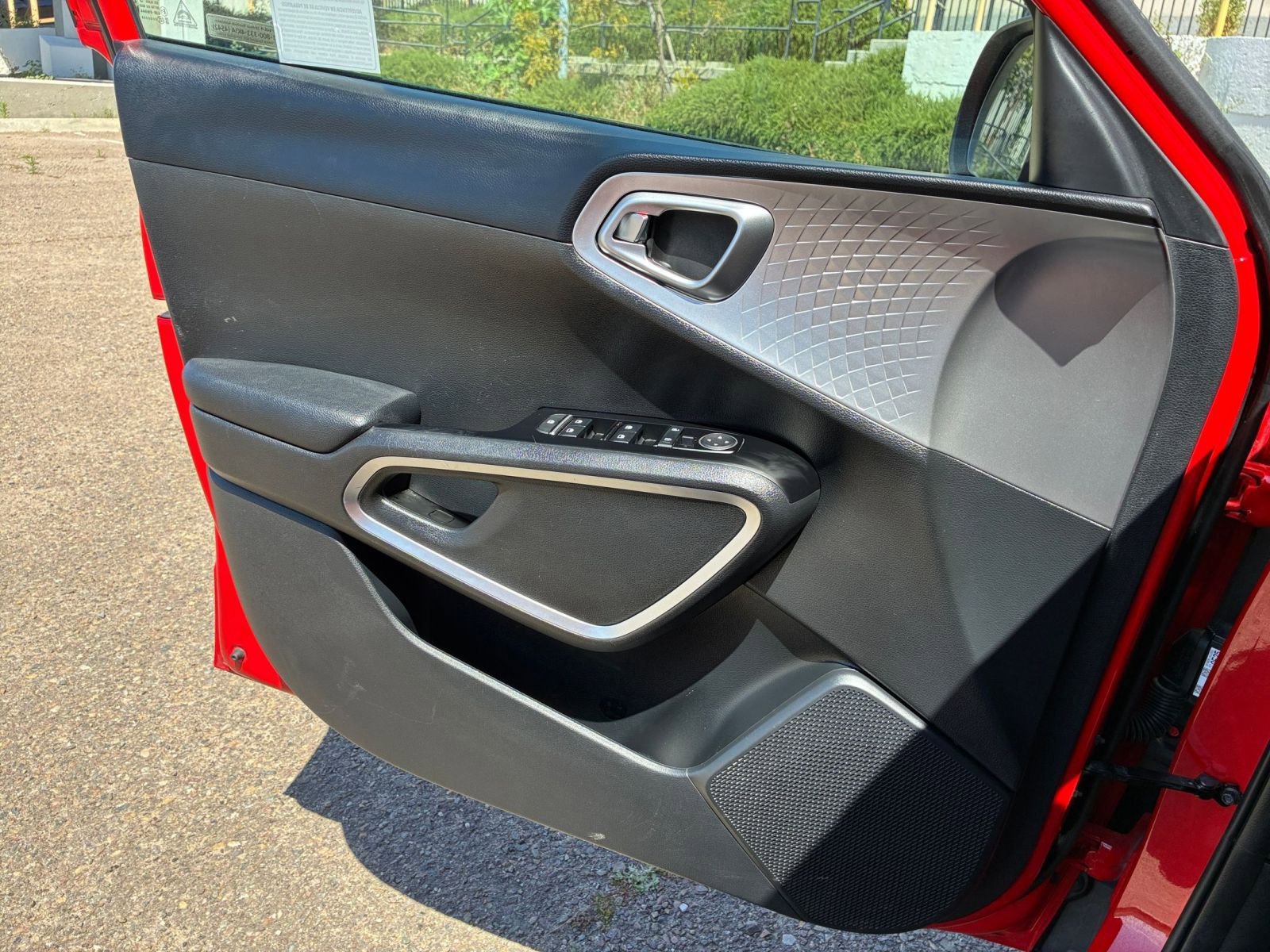 Thumbnail: 2025 Kia Soul - 18