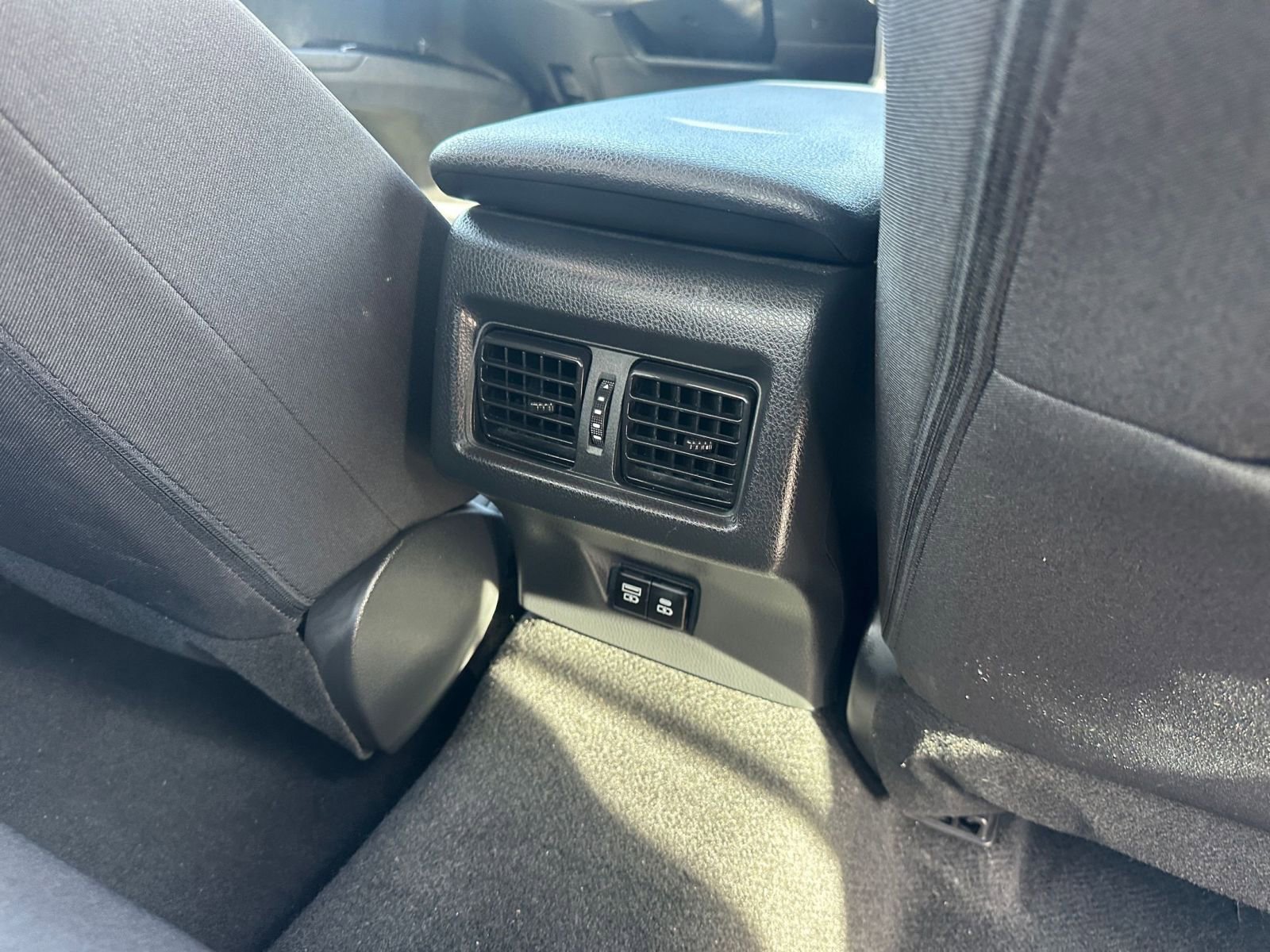 Thumbnail: 2025 Toyota Camry - 23