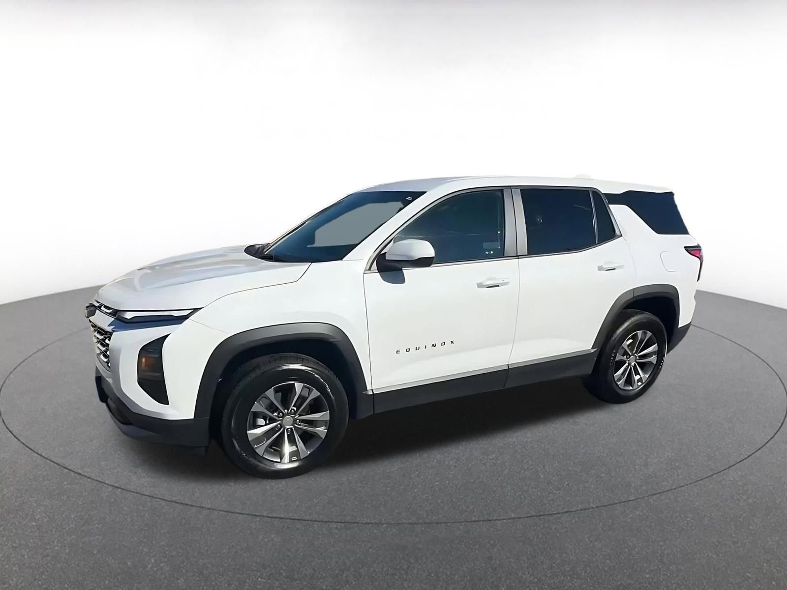 Thumbnail: 2025 Chevrolet Equinox - 8