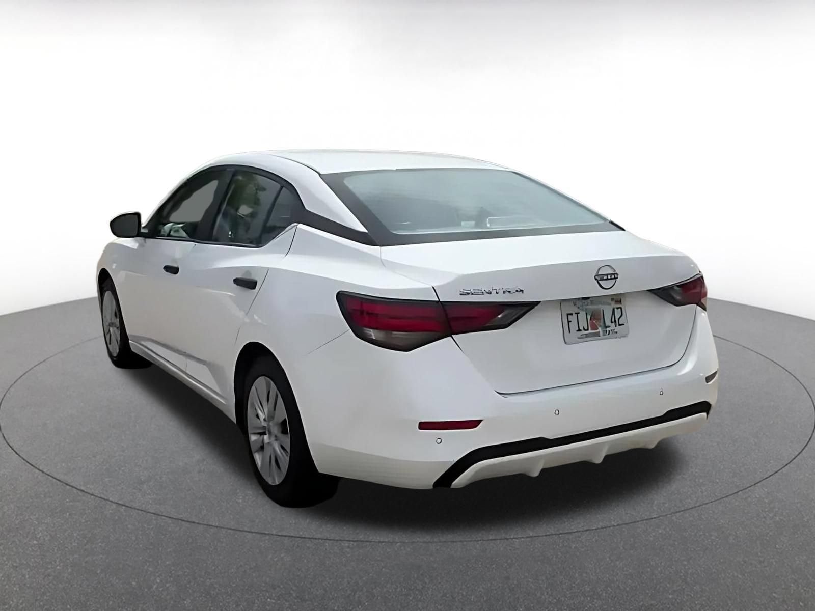 Thumbnail: 2024 Nissan Sentra - 9
