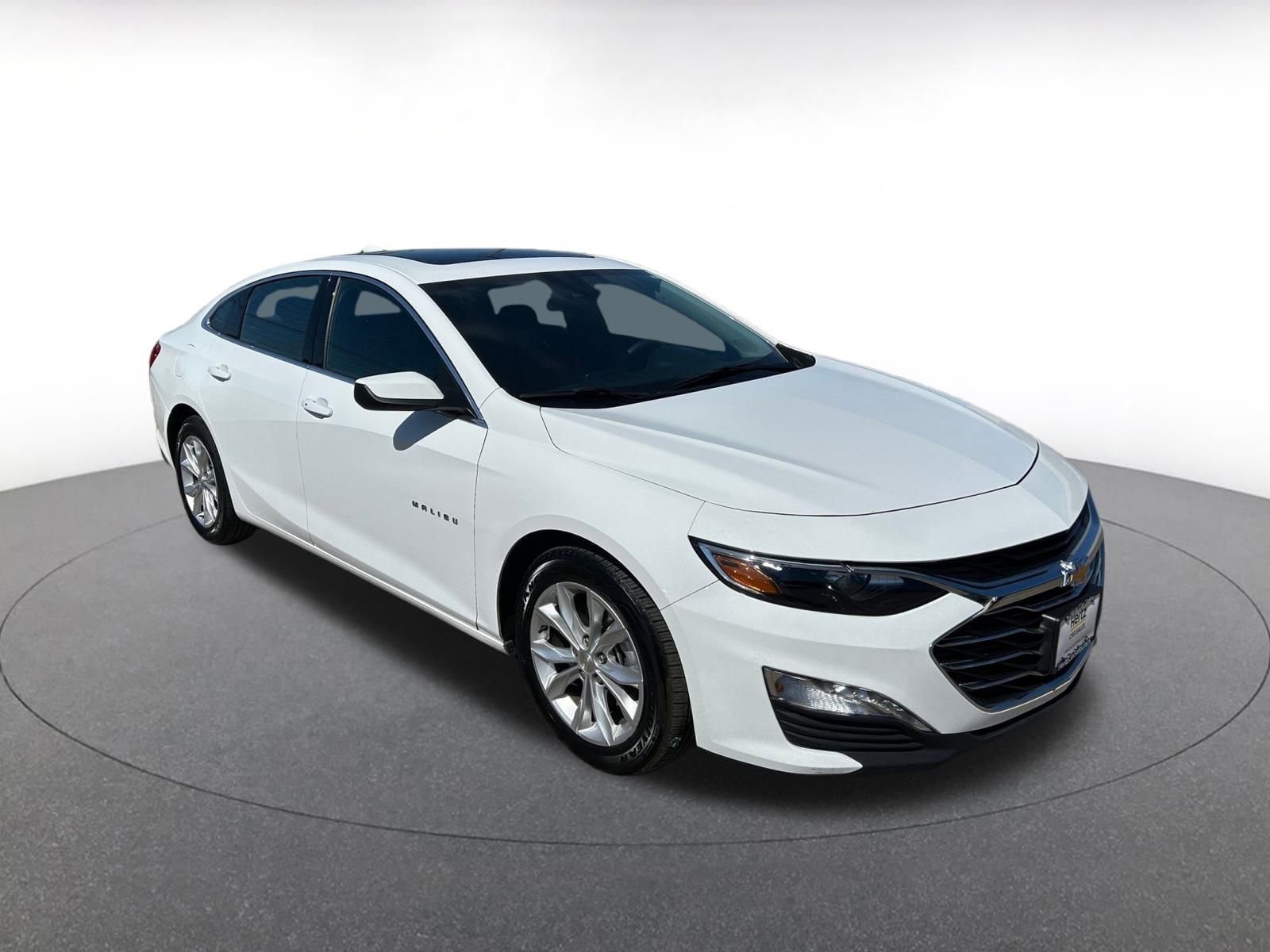 Thumbnail: 2024 Chevrolet Malibu - 1