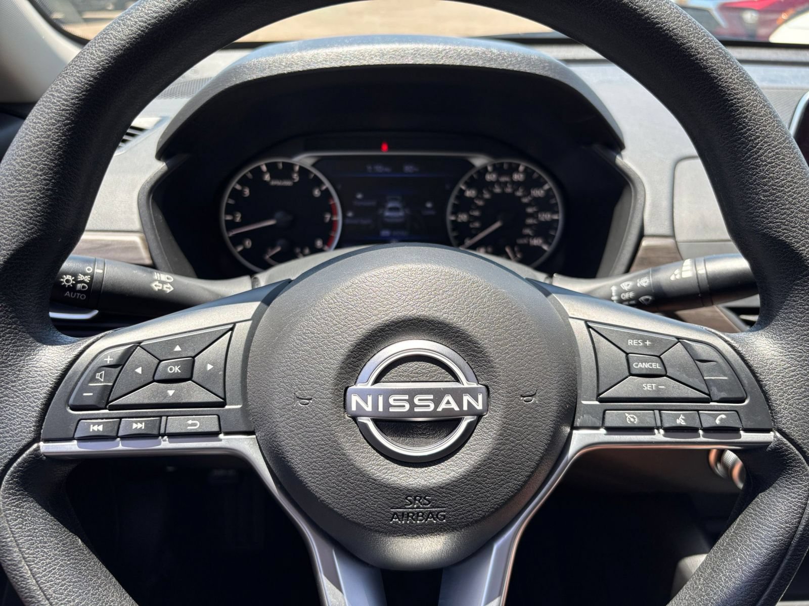 Thumbnail: 2025 Nissan Altima - 28