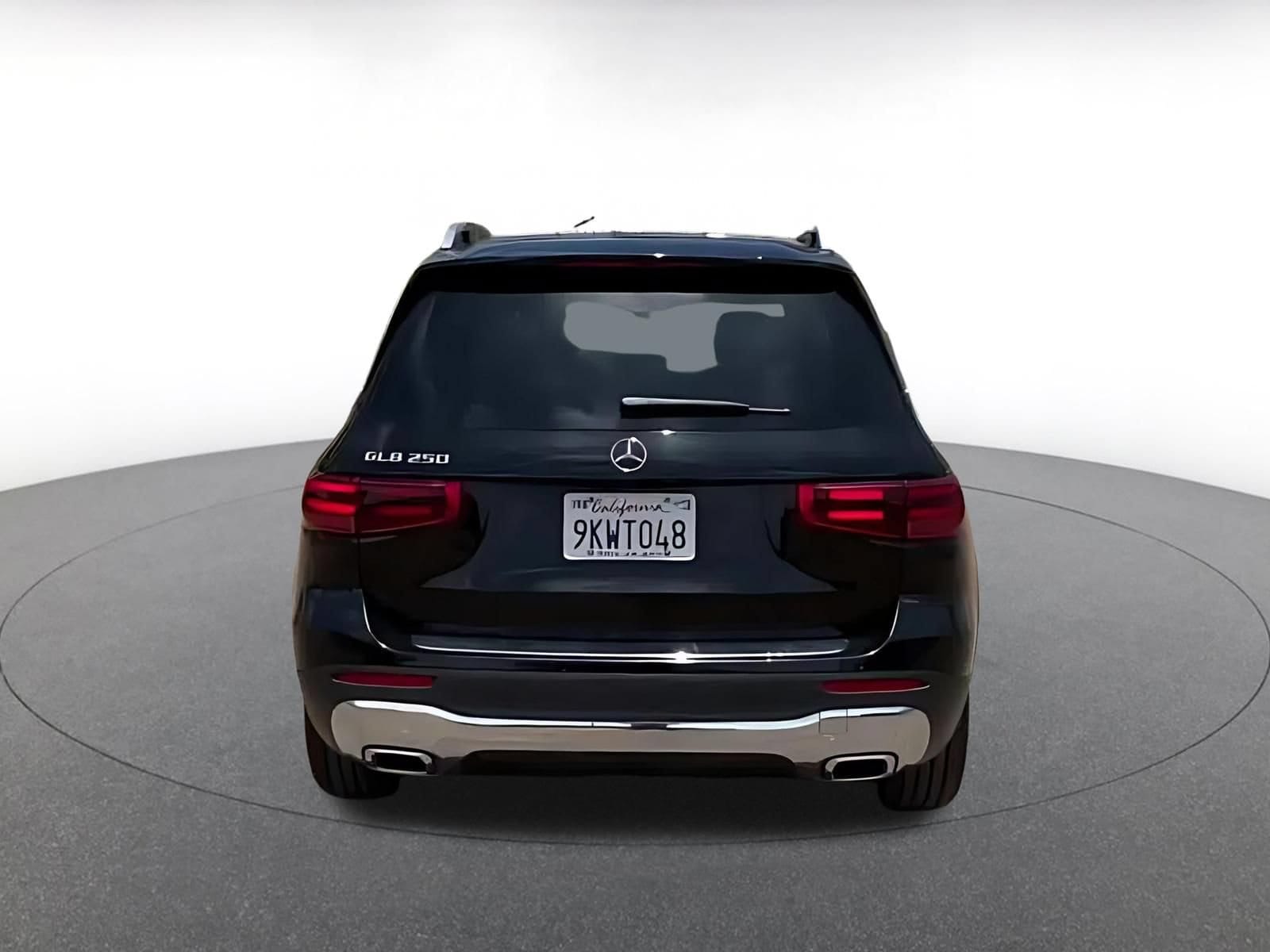 Thumbnail: 2024 Mercedes-Benz GLB - 10