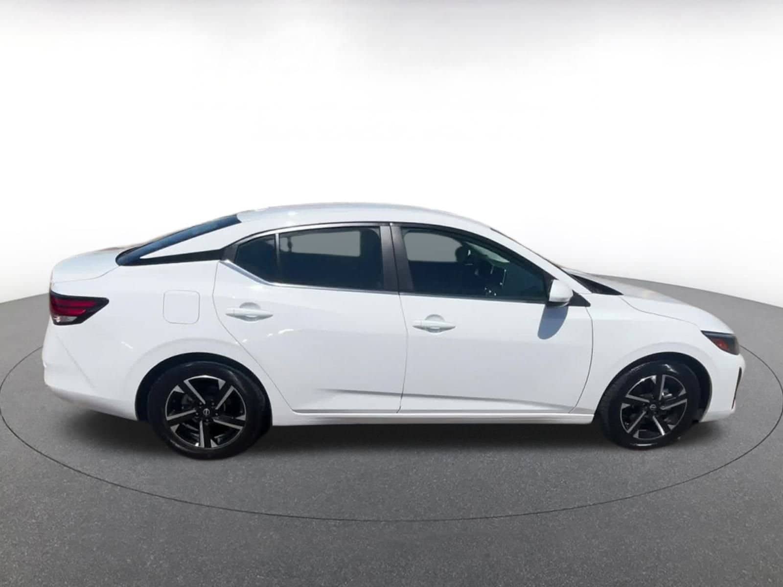 Thumbnail: 2024 Nissan Sentra - 16