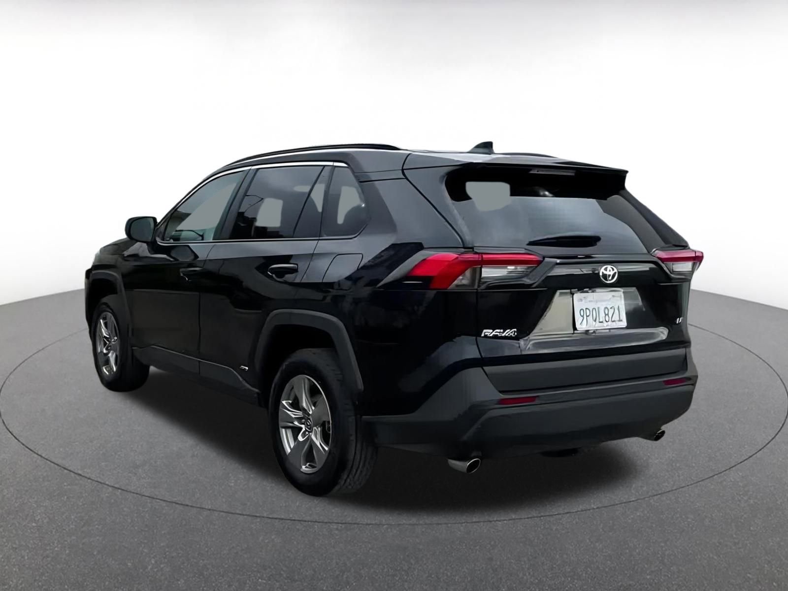 Thumbnail: 2025 Toyota RAV4 - 11