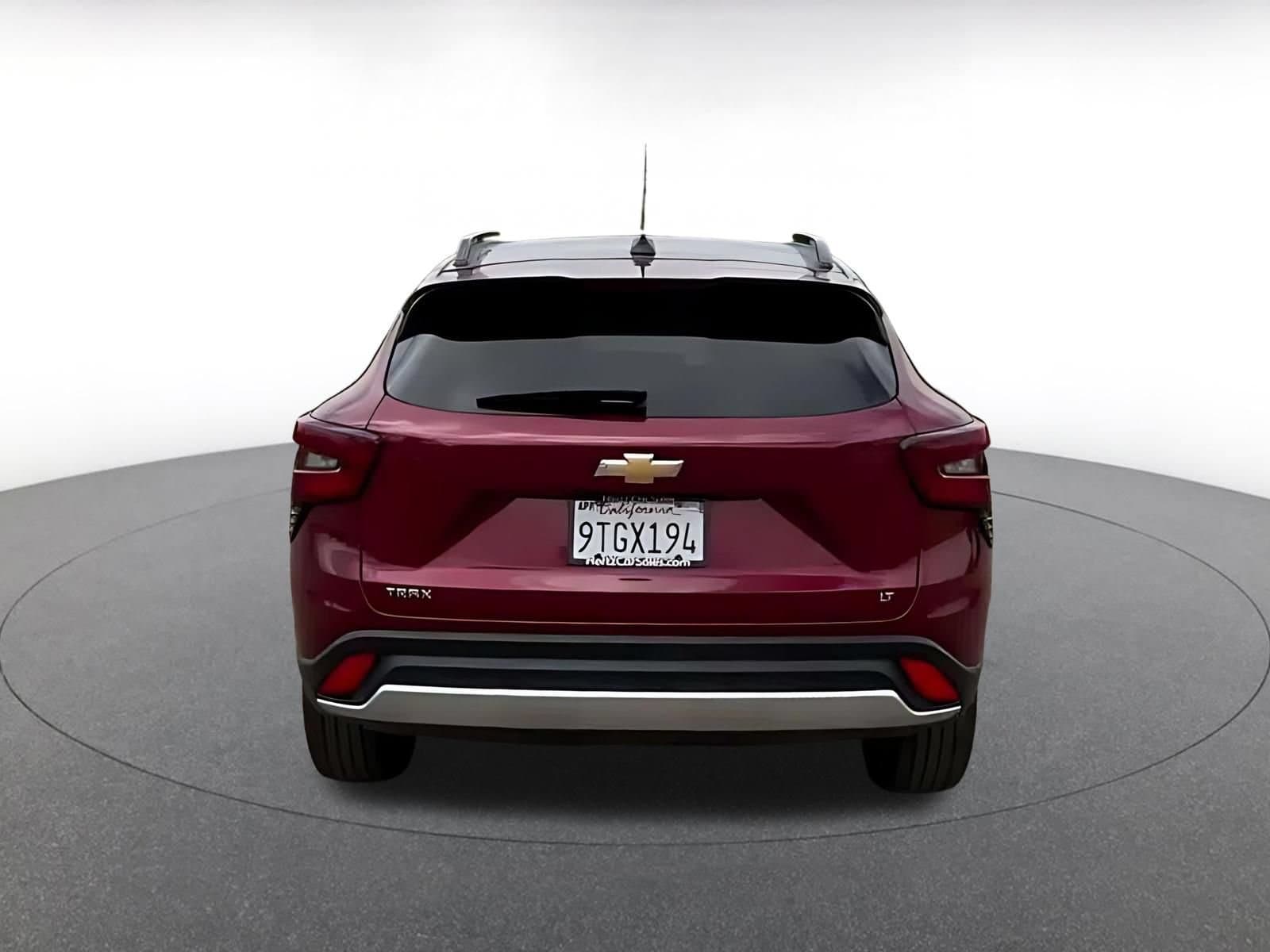 Thumbnail: 2025 Chevrolet Trax - 12