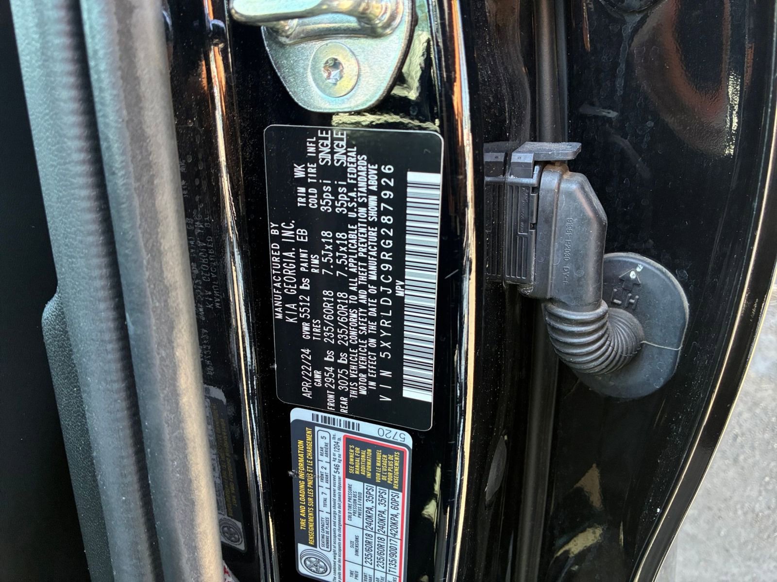 Thumbnail: 2024 Kia Sorento - 32