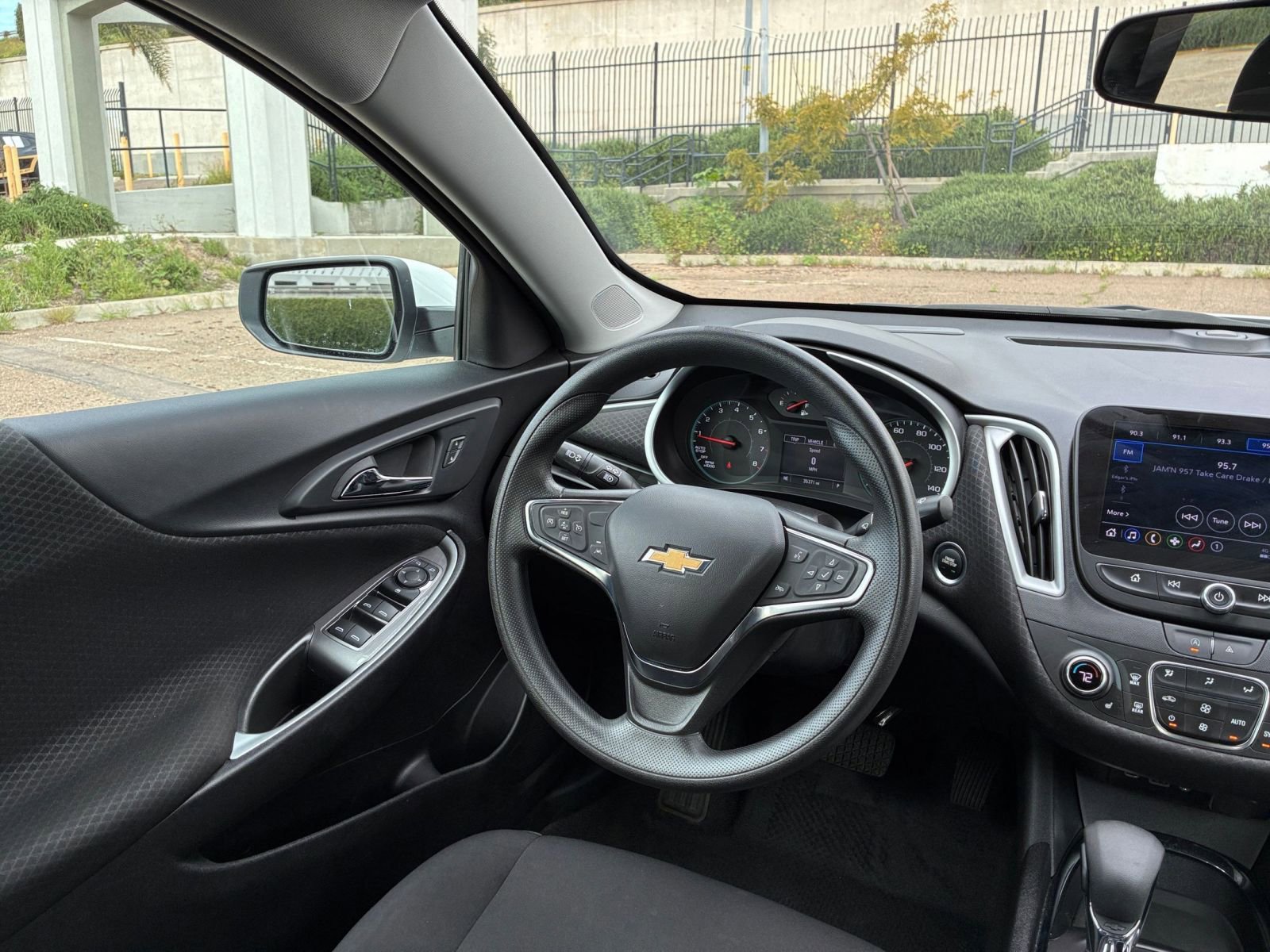 Thumbnail: 2024 Chevrolet Malibu - 35