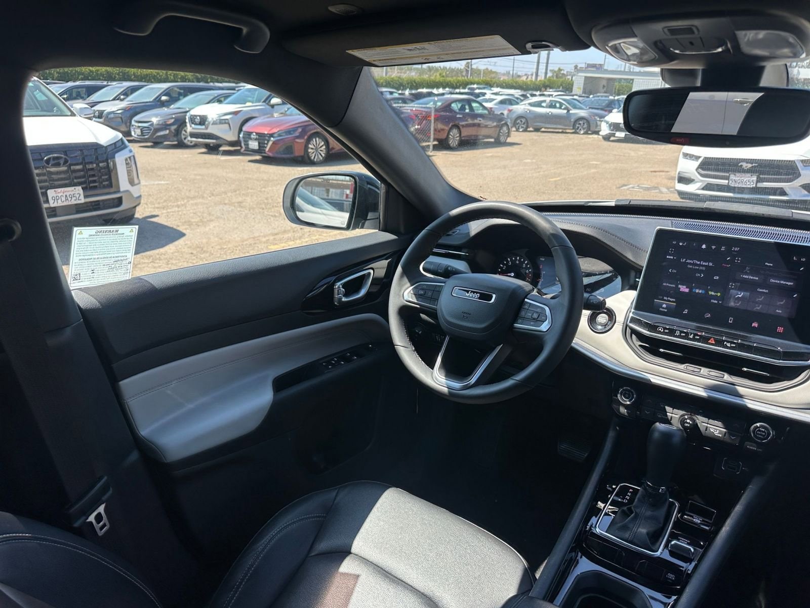 Thumbnail: 2025 Jeep Compass - 34