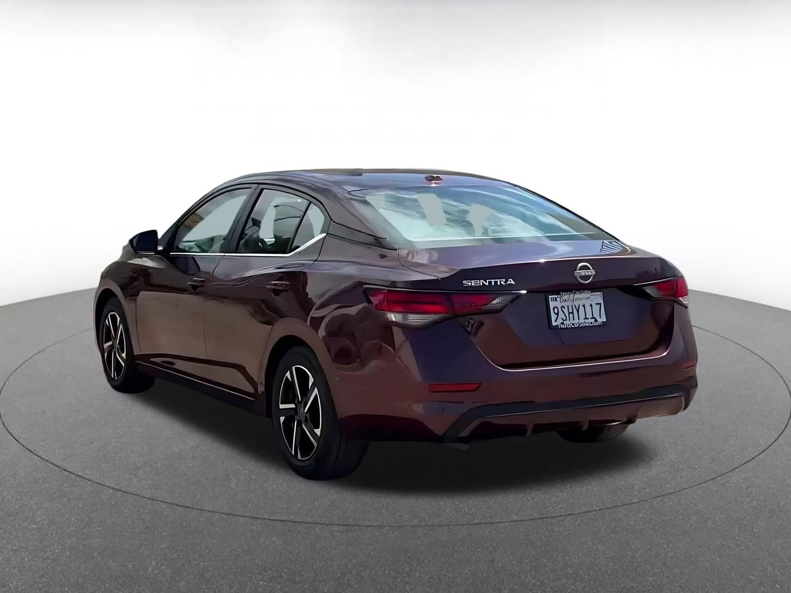 Thumbnail: 2025 Nissan Sentra - 11