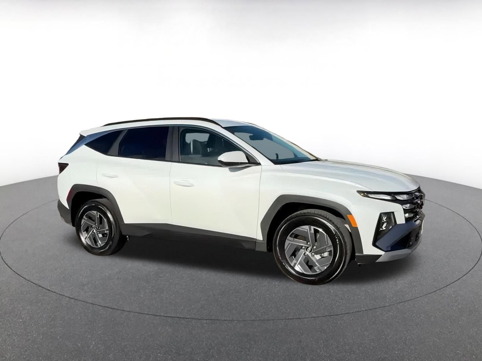 Thumbnail: 2025 Hyundai Tucson - 2