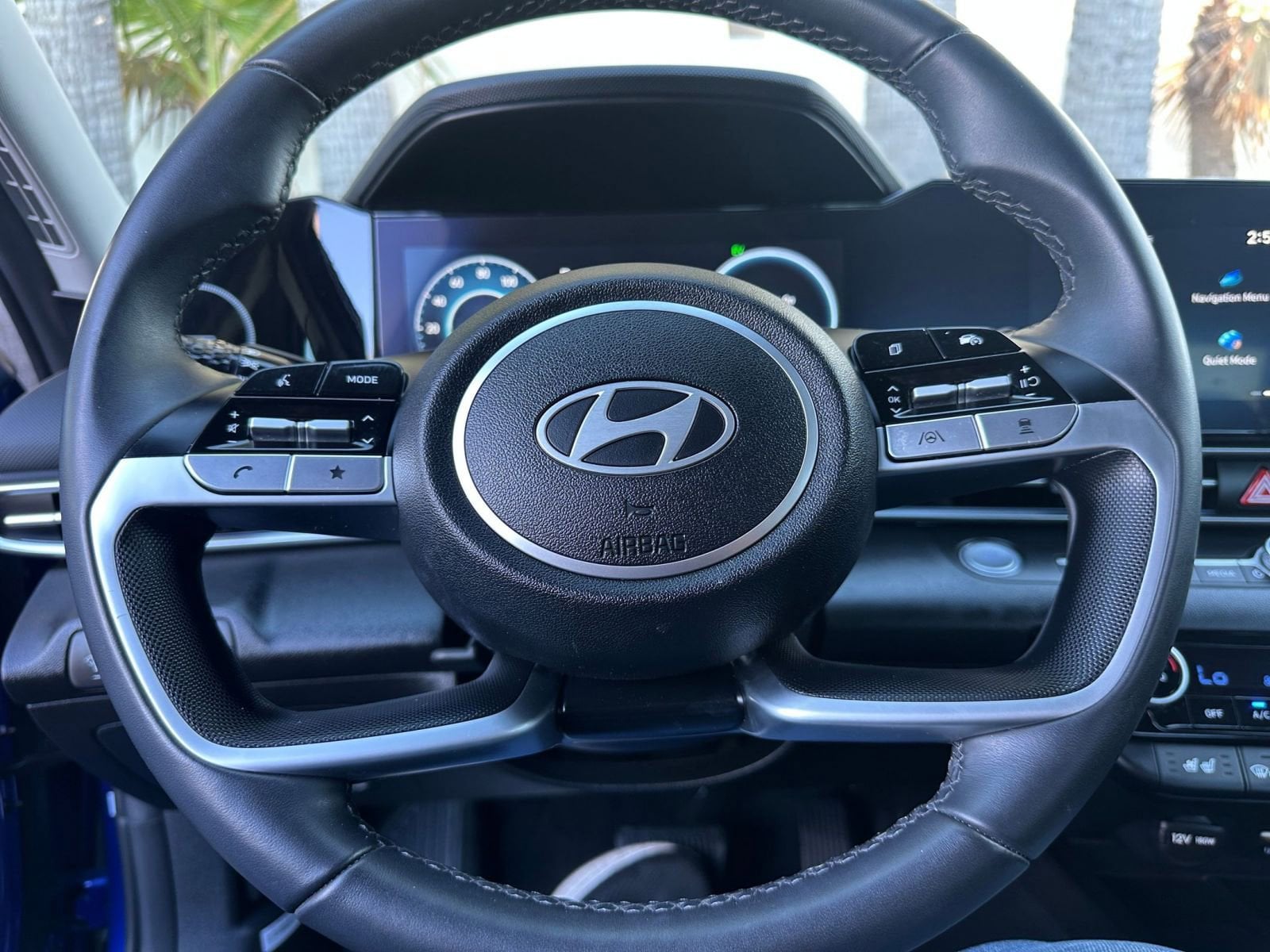 Thumbnail: 2025 Hyundai Elantra - 27