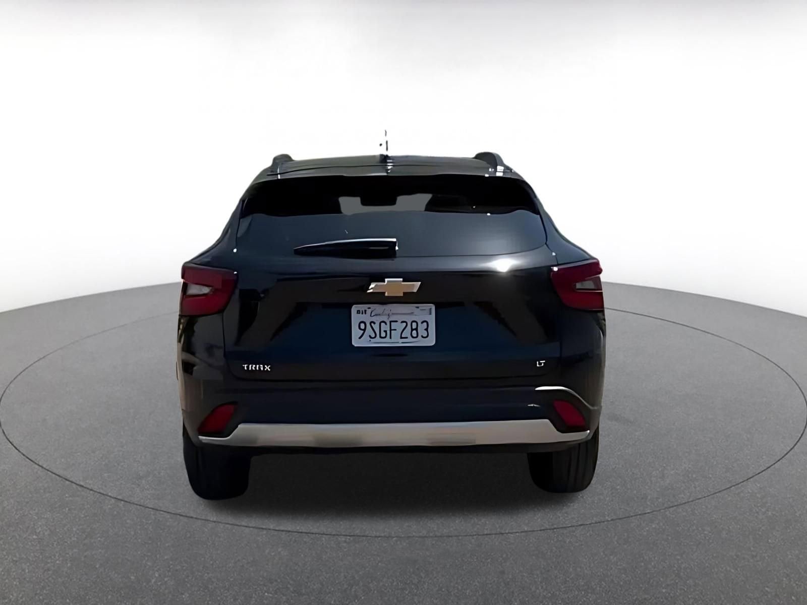Thumbnail: 2025 Chevrolet Trax - 11