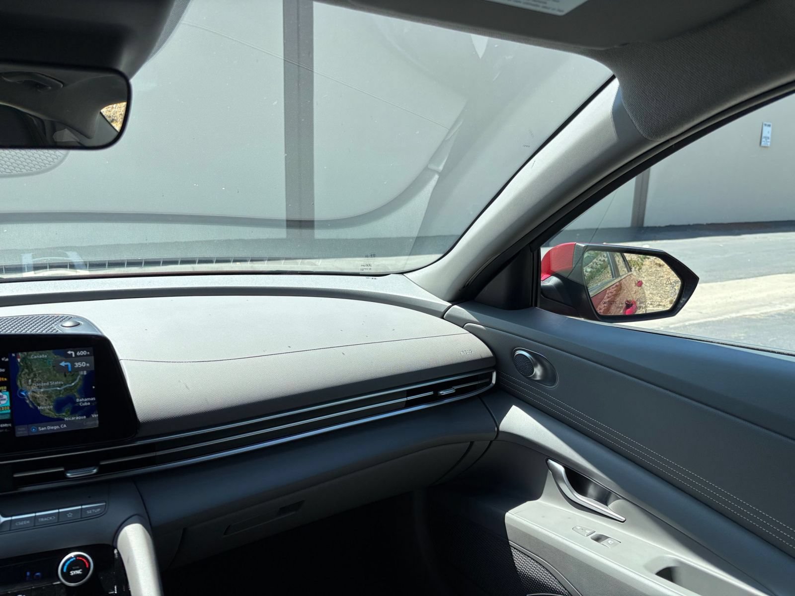 Thumbnail: 2025 Hyundai Elantra - 31