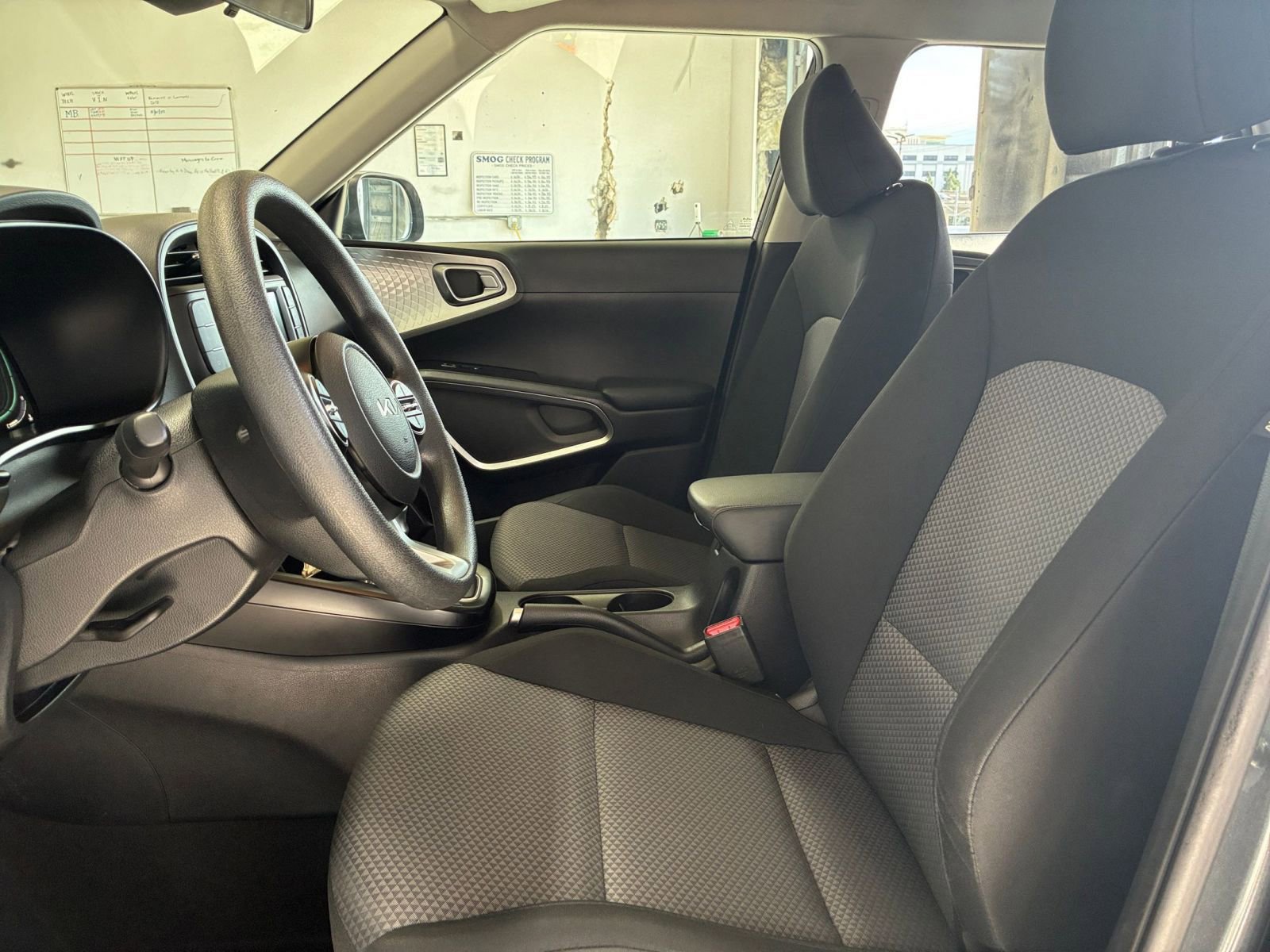 Thumbnail: 2025 Kia Soul - 24