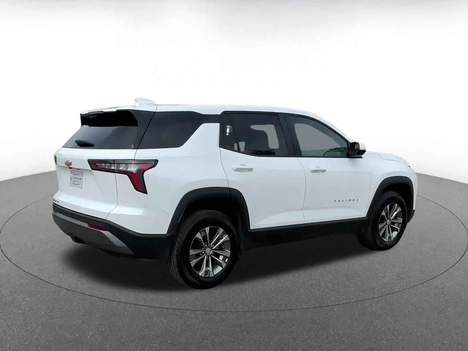 Thumbnail: 2025 Chevrolet Equinox - 15