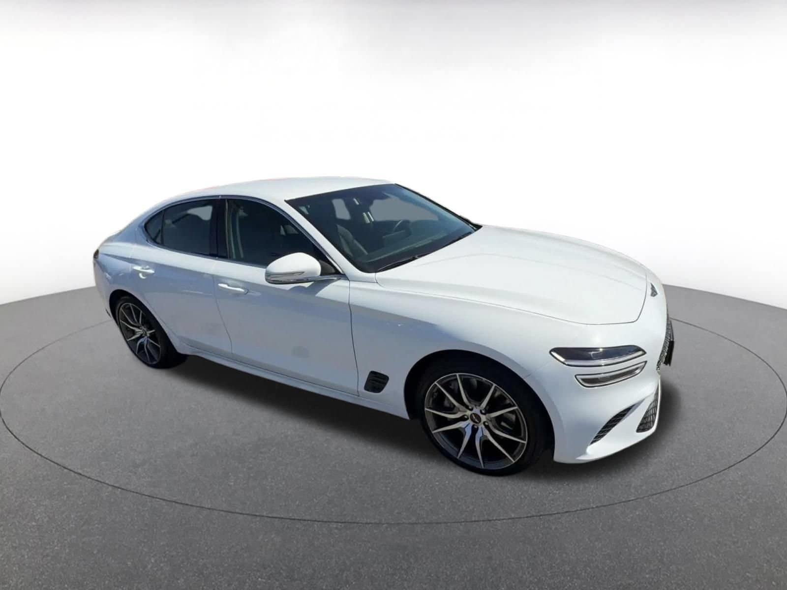 Thumbnail: 2026 Genesis G70 - 2