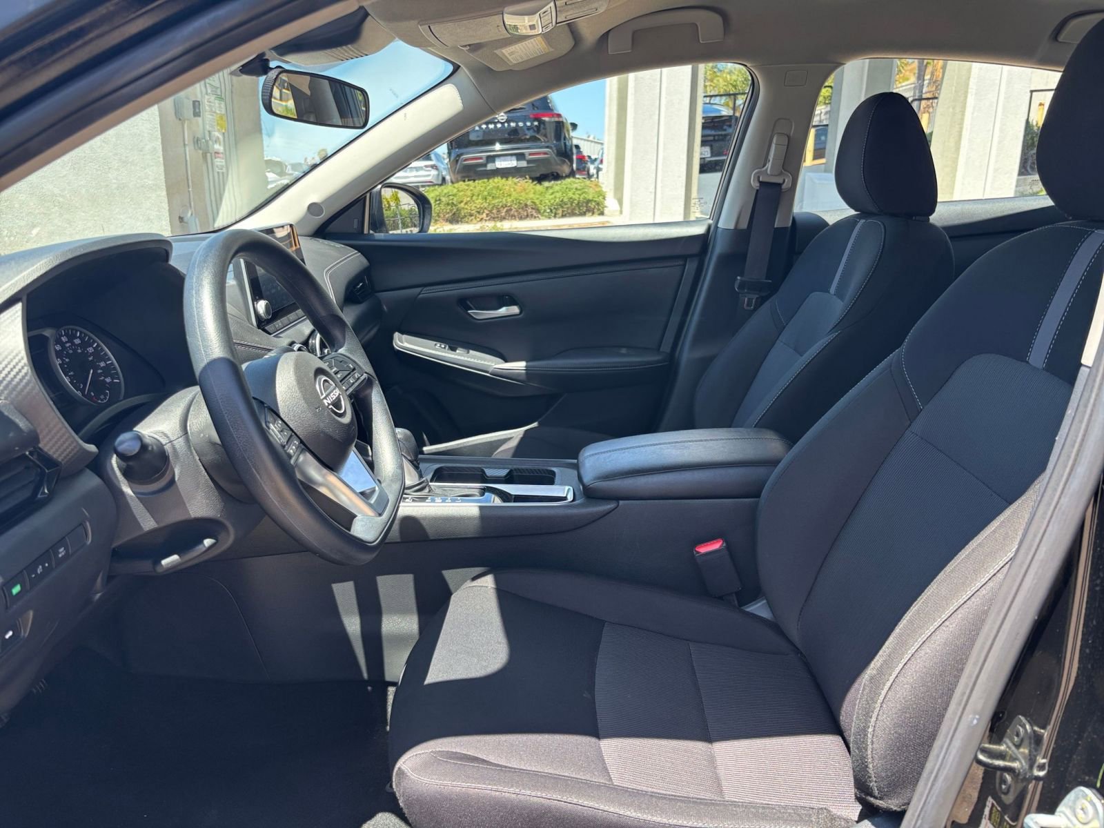 Thumbnail: 2025 Nissan Sentra - 24