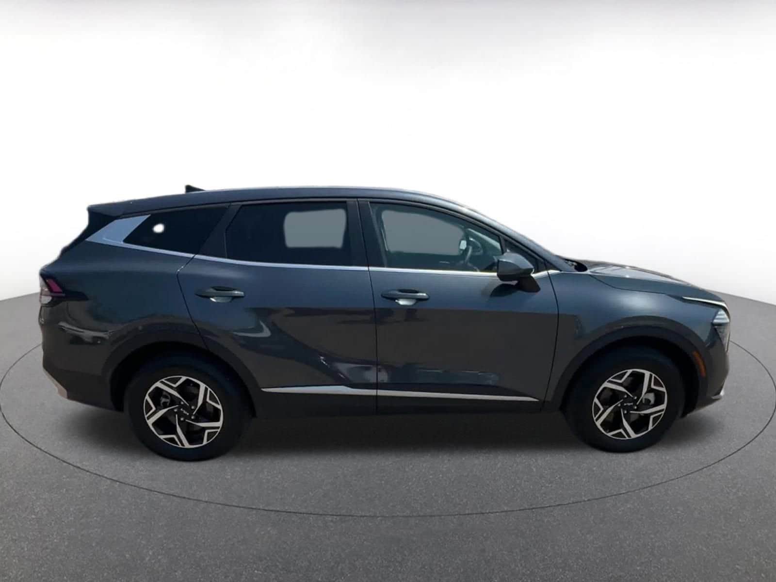 Thumbnail: 2024 Kia Sportage - 16