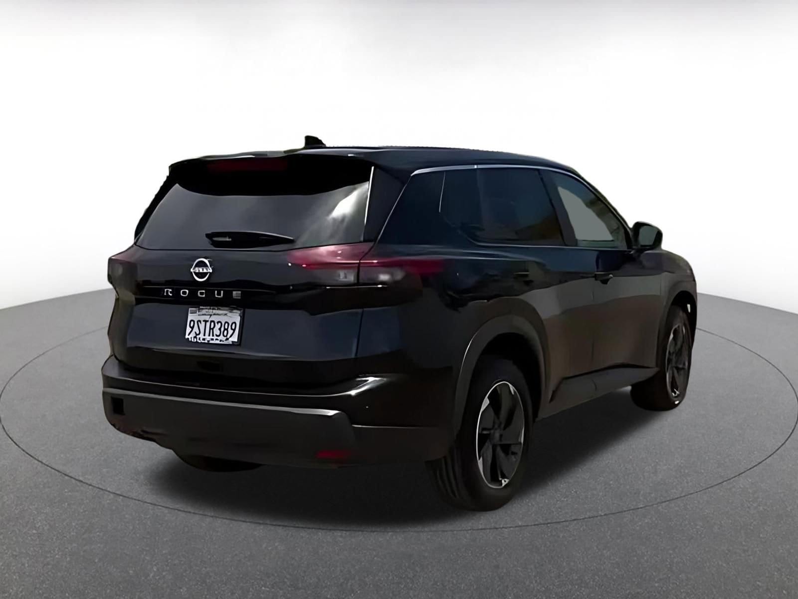 Thumbnail: 2025 Nissan Rogue - 15