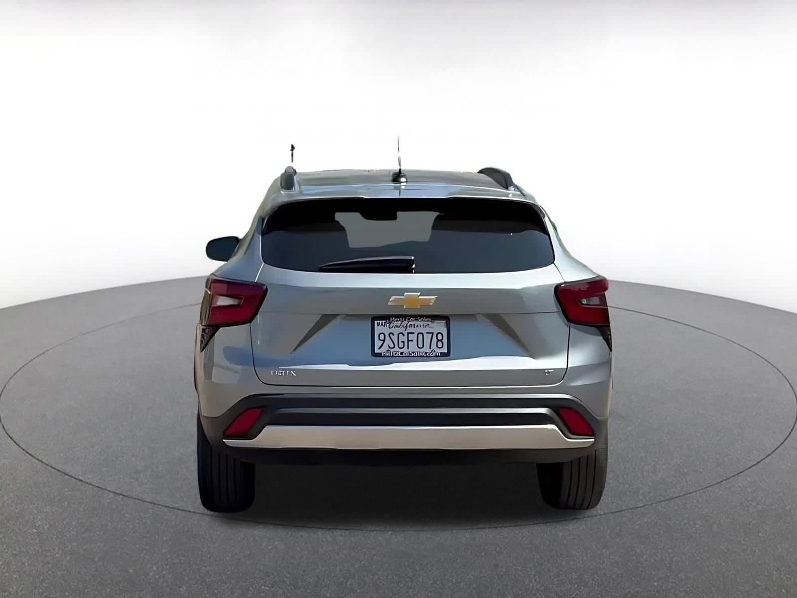 Thumbnail: 2025 Chevrolet Trax - 12