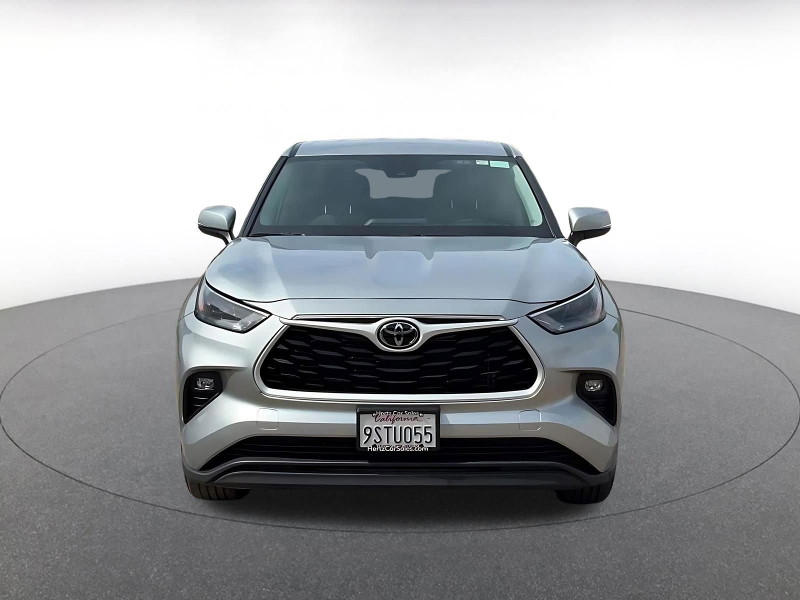 Thumbnail: 2025 Toyota Highlander - 4