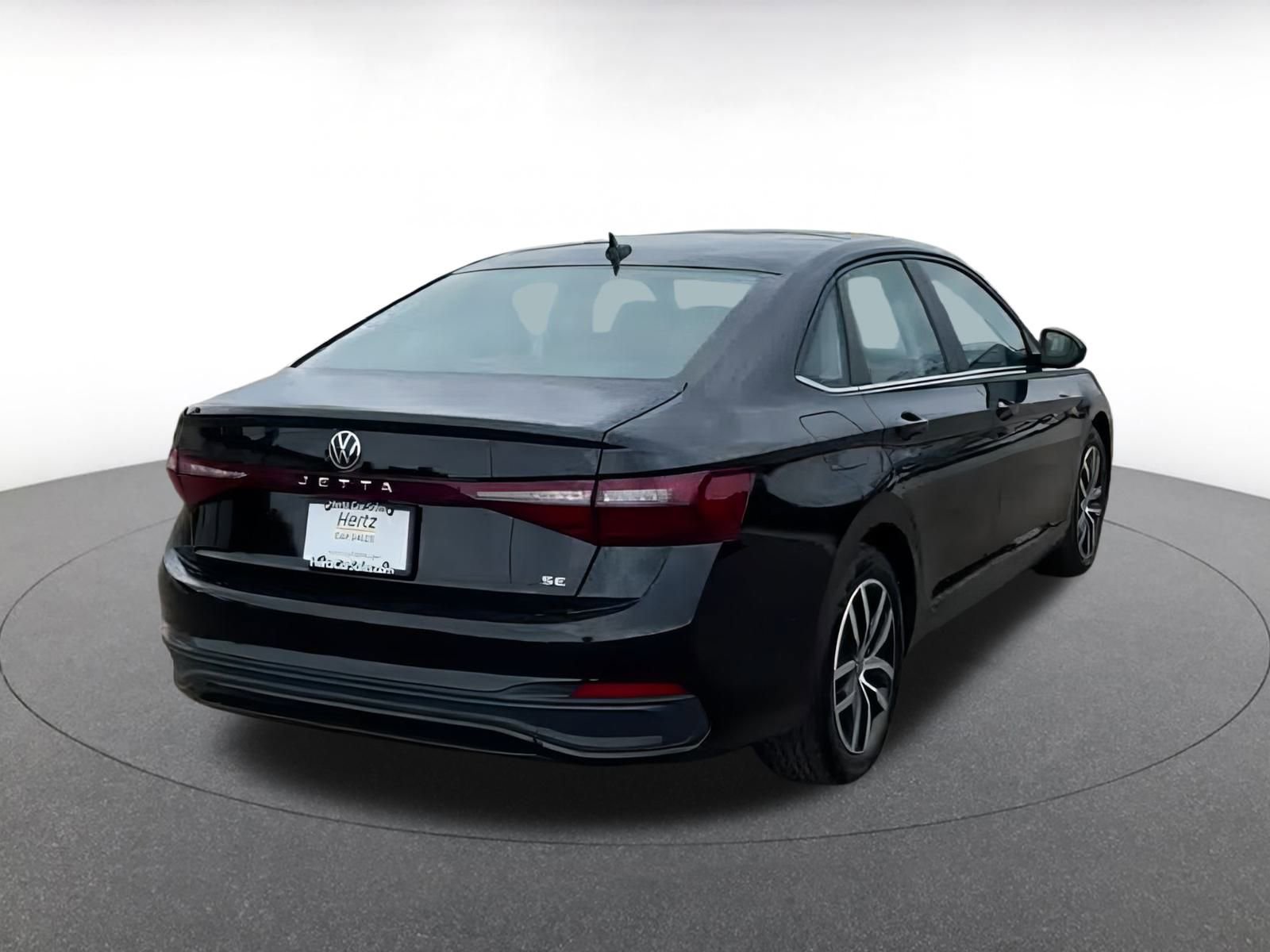 Thumbnail: 2025 Volkswagen Jetta - 14