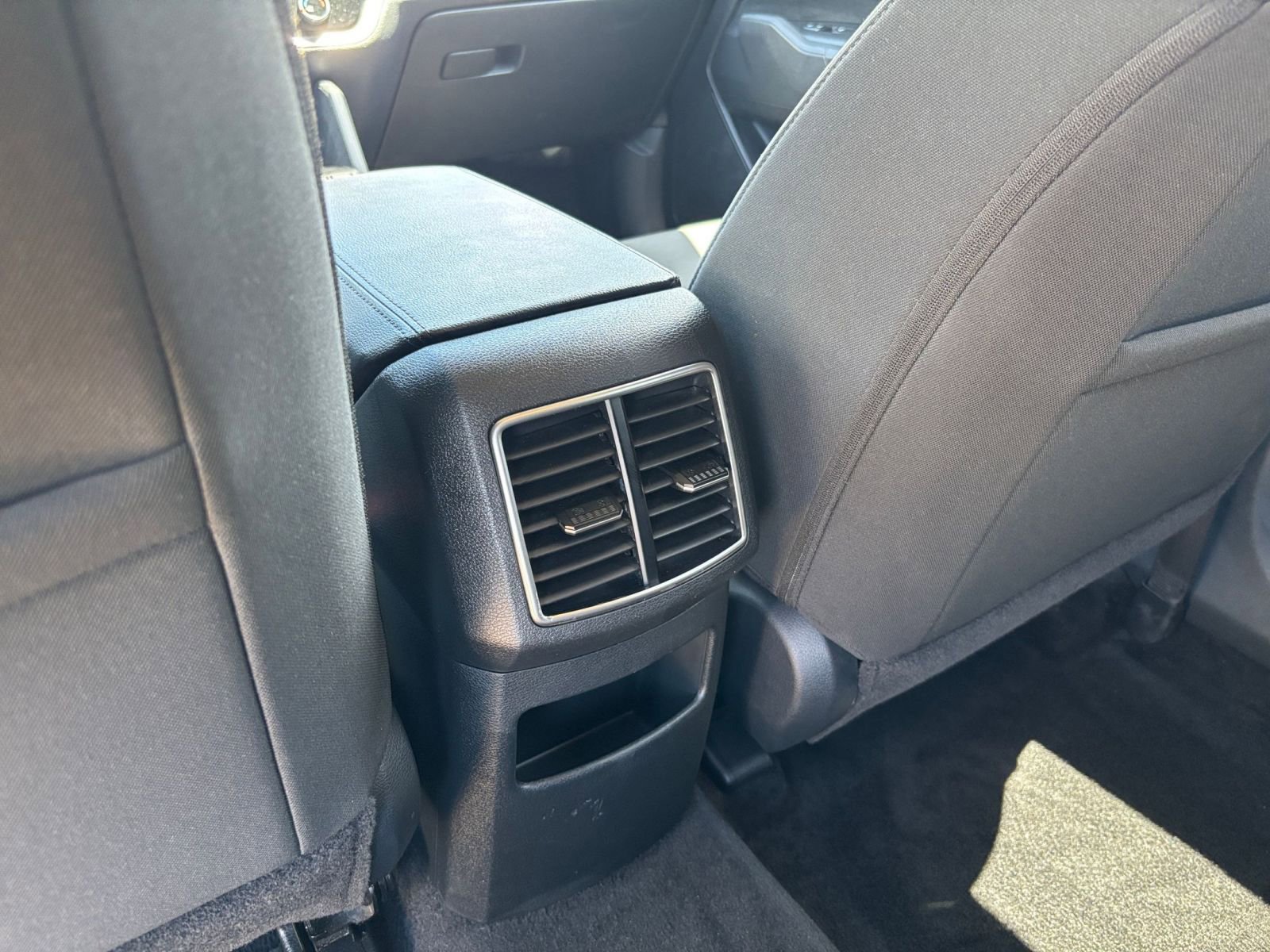 Thumbnail: 2025 Kia Sportage - 22