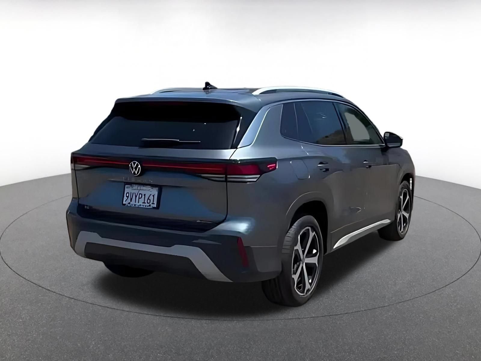 Thumbnail: 2026 Volkswagen Tiguan - 12