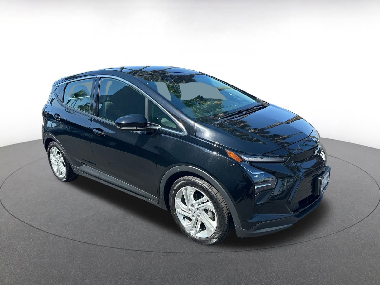 Thumbnail: 2023 Chevrolet Bolt EV - 1