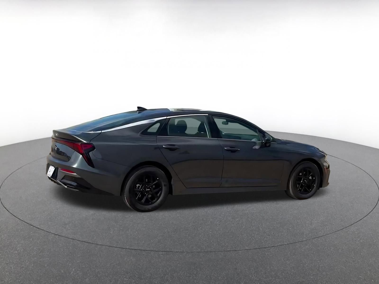 Thumbnail: 2025 Kia K5 - 14