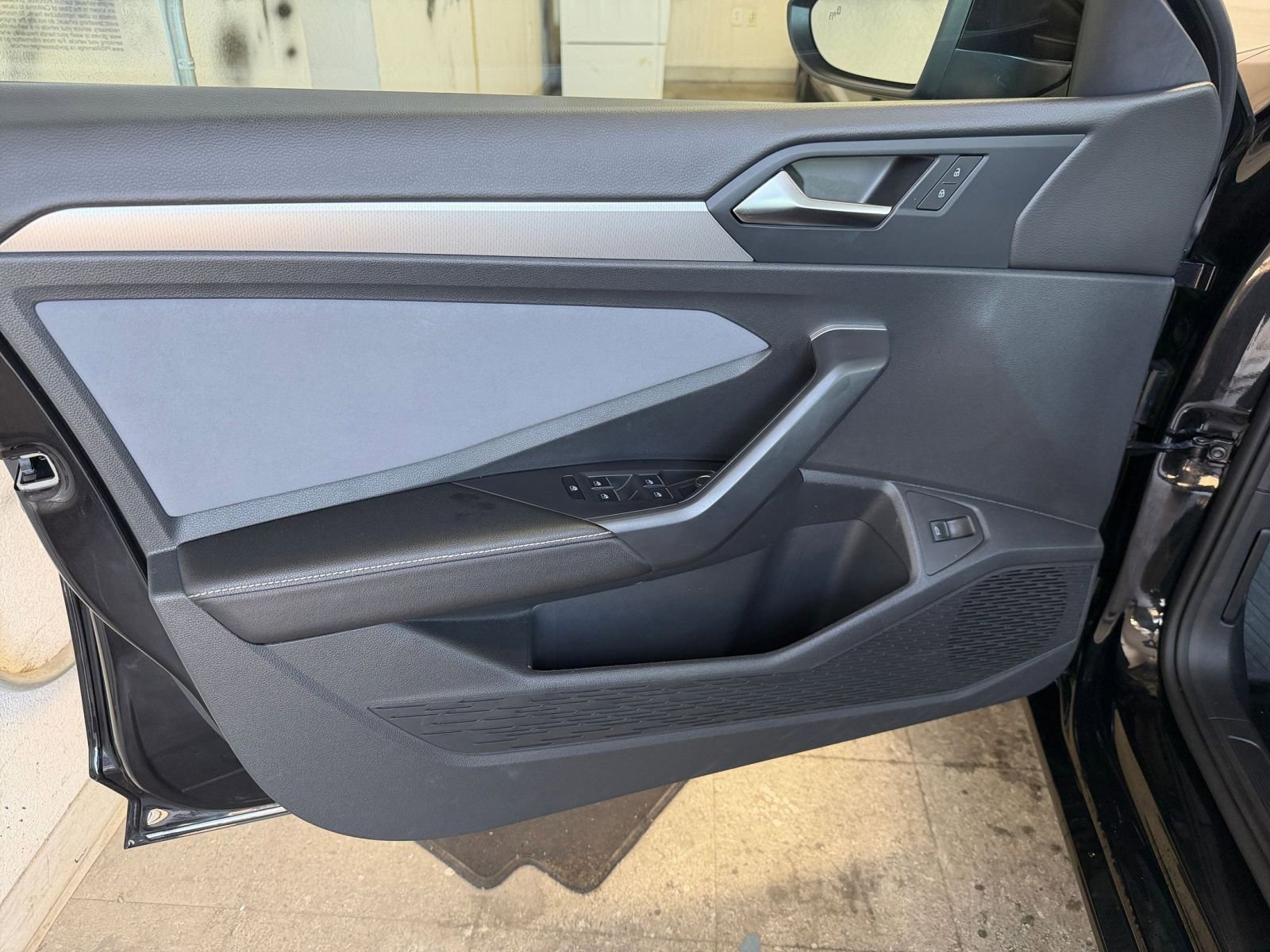 Thumbnail: 2025 Volkswagen Jetta - 20