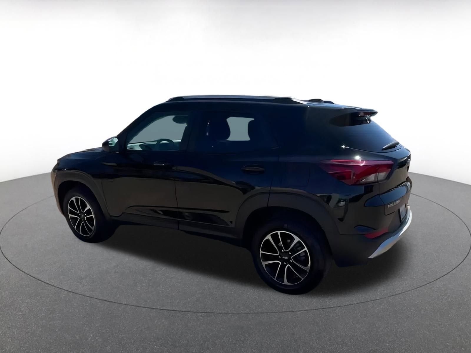 Thumbnail: 2024 Chevrolet TrailBlazer - 10